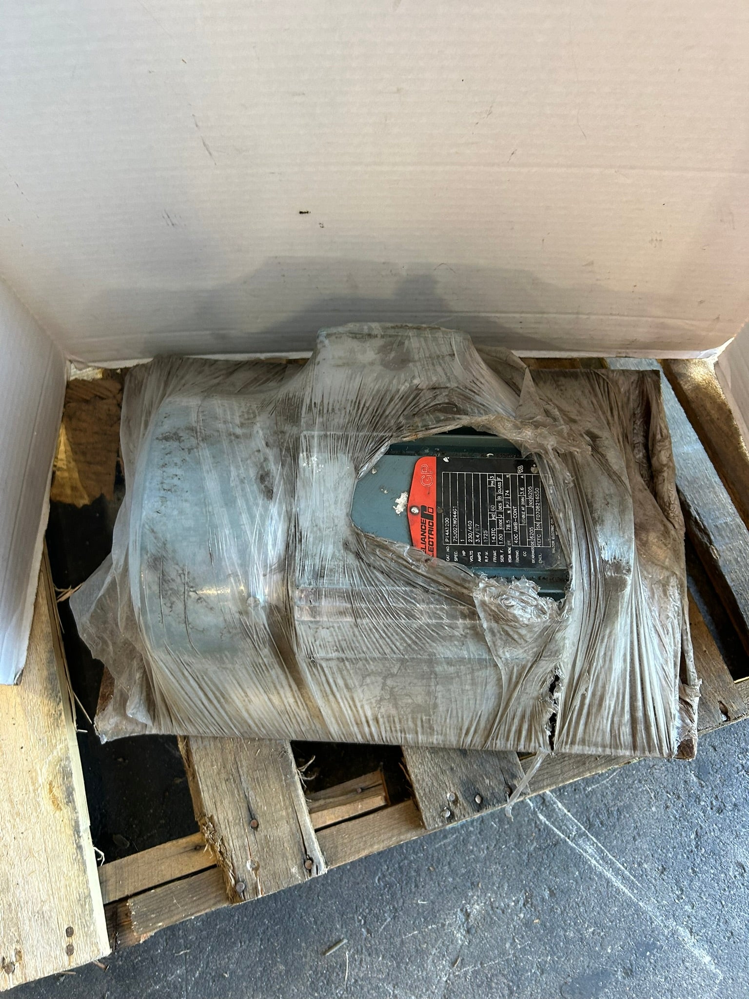 Reliance P14A1200 Electric Motor 1HP 3 Phase 1725 RPM