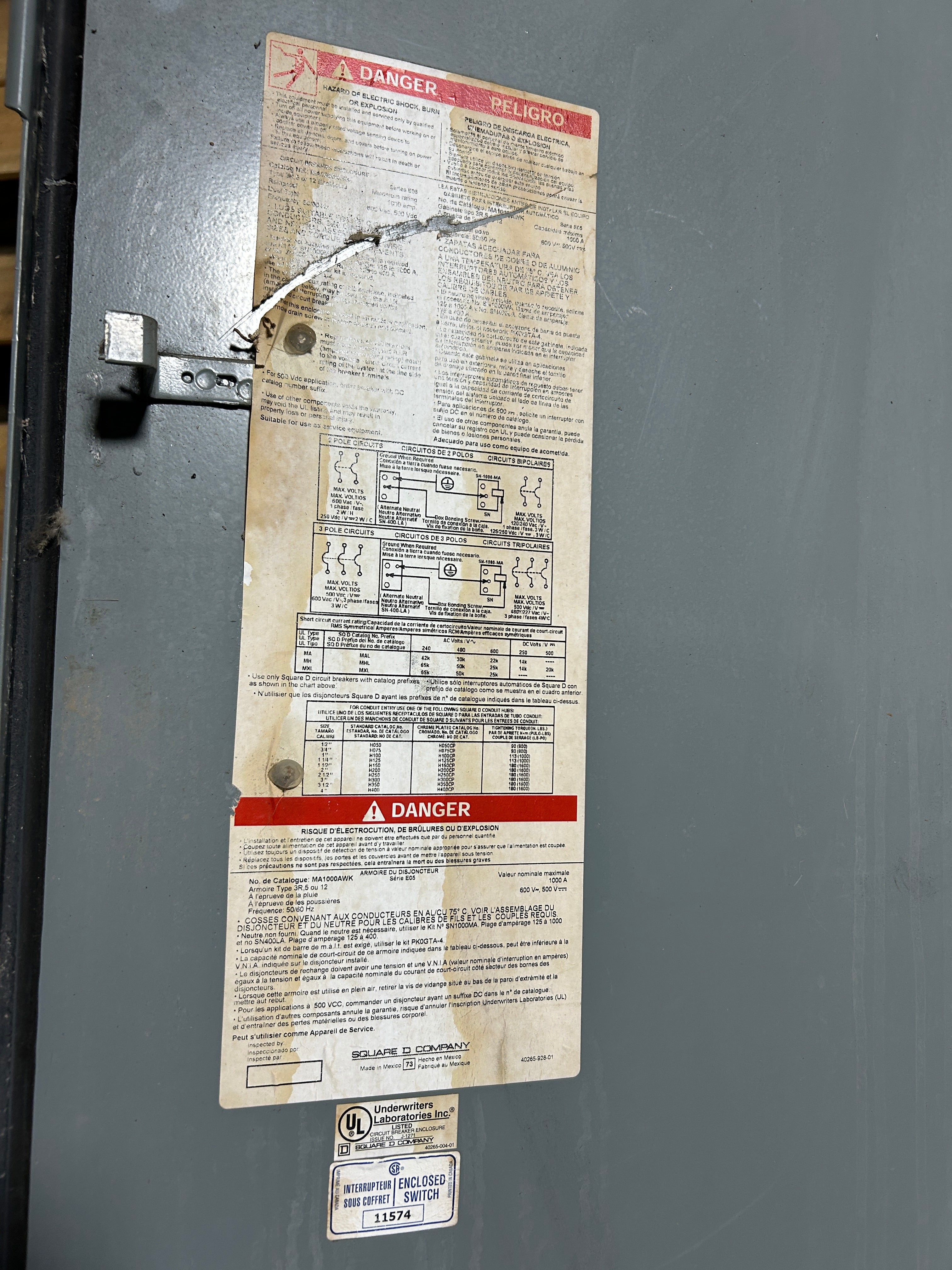 Square D MA1000AWK Circuit Breaker Enclosure 1000A Series E05 MAL36800 800A
