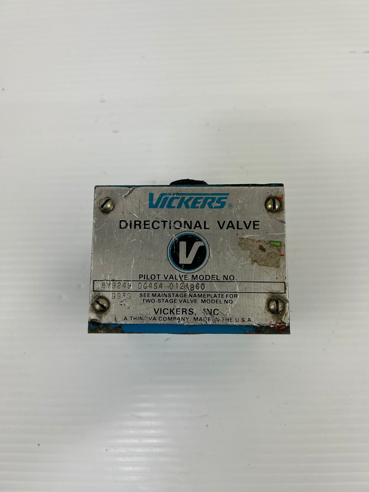 Vickers 879249 DG4S4 012AB60 Directional Valve