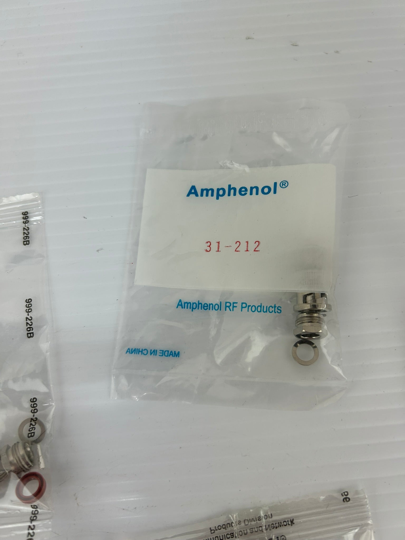 Amphenol 31-212 Connector 203/743-9272 - Lot of 6