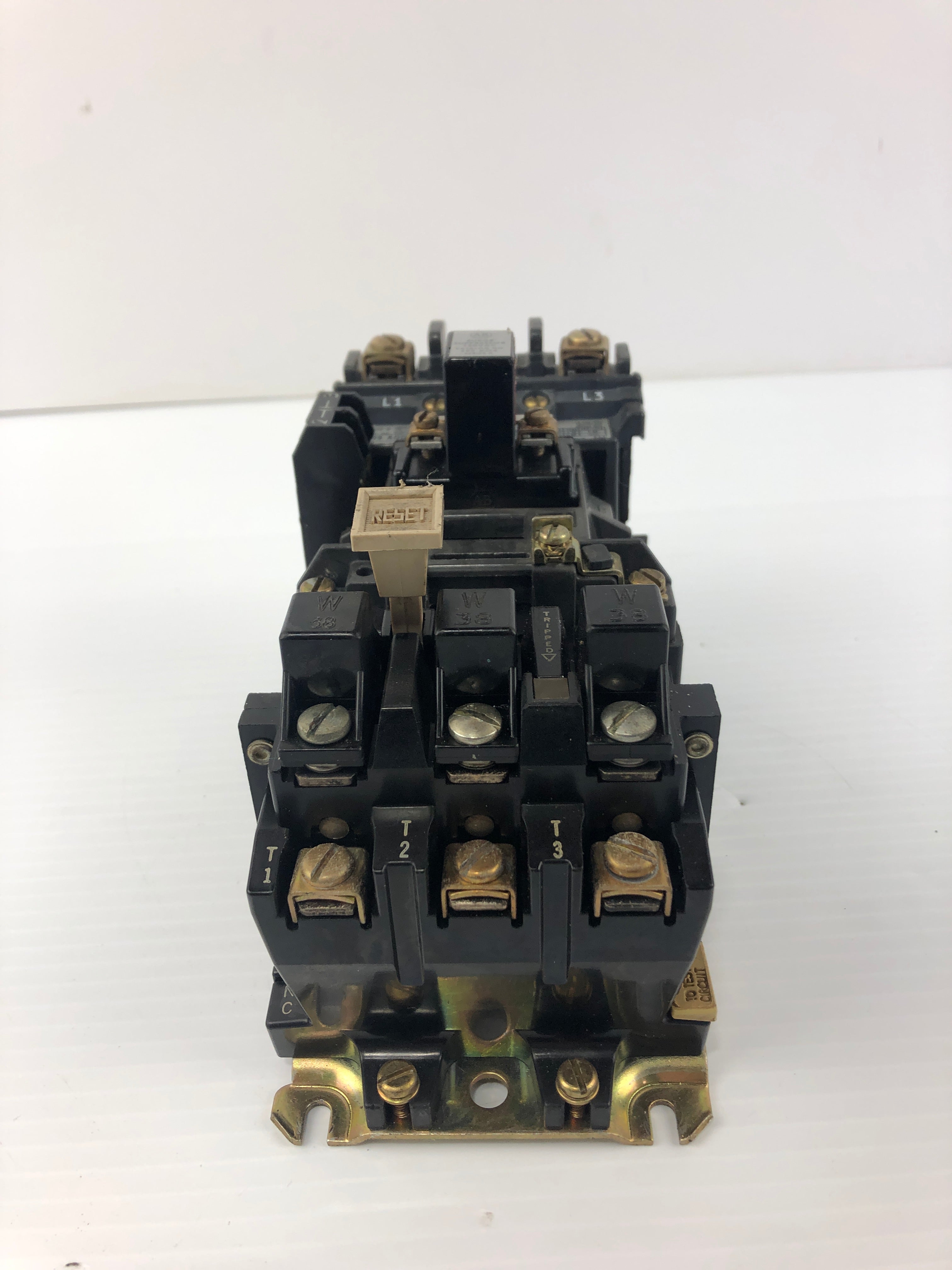 Allen-Bradley 509-AOD Motor Starter 592-B0W16 Overload Relay 595-A Aux. Contact