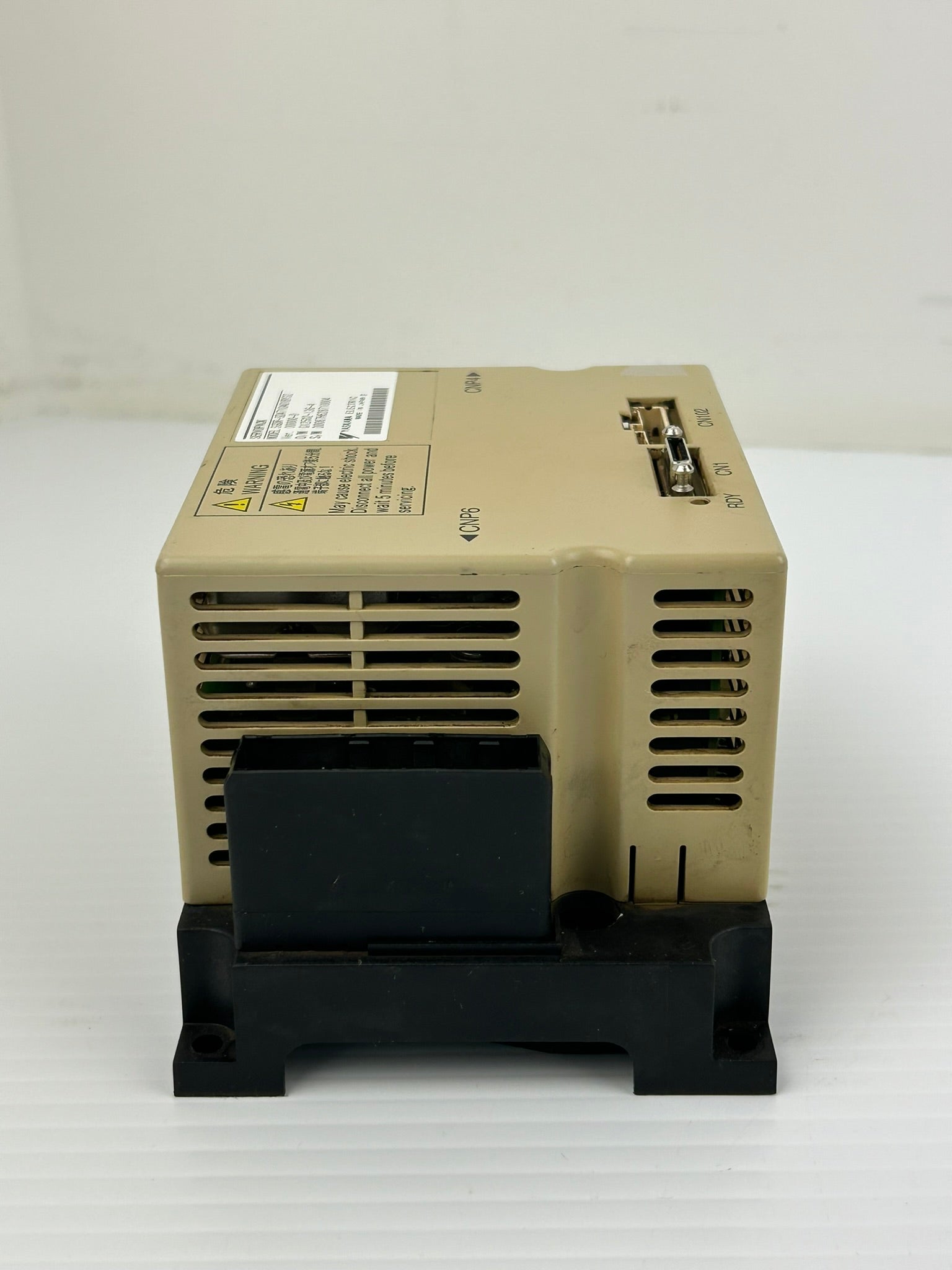 Yaskawa Electric SGDR-SDA710A01BY32 ServoPack Drive