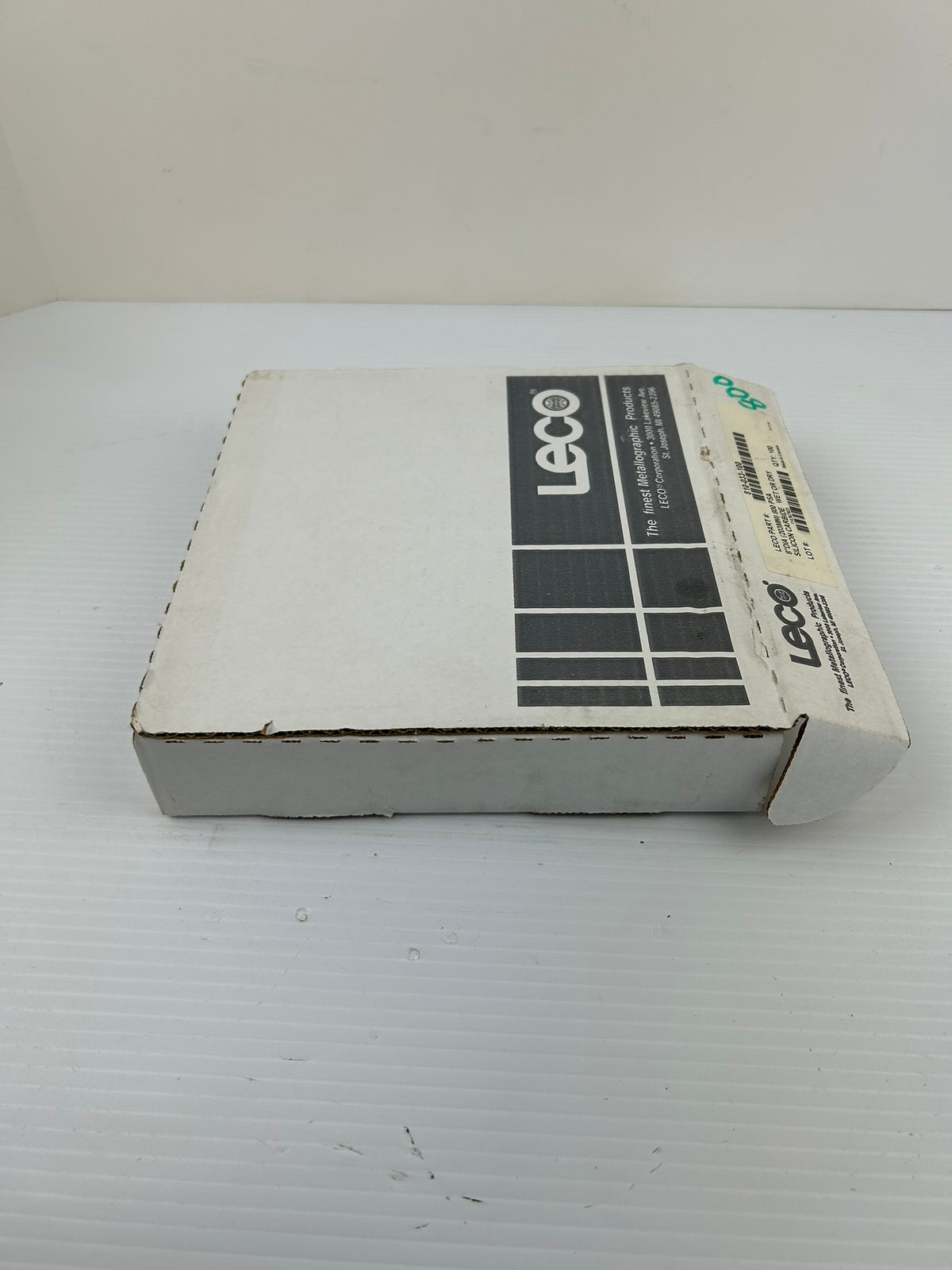 LECO 810-033-100 8" 800 Grit Silicon Carbide PSA Abrasive Discs 100 Count