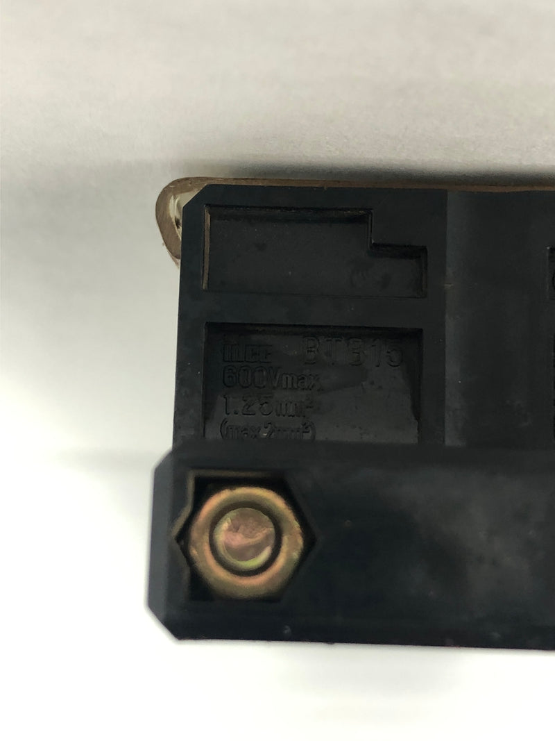 Idec BTB15 Terminal Block 600V 1.25mm² 17P