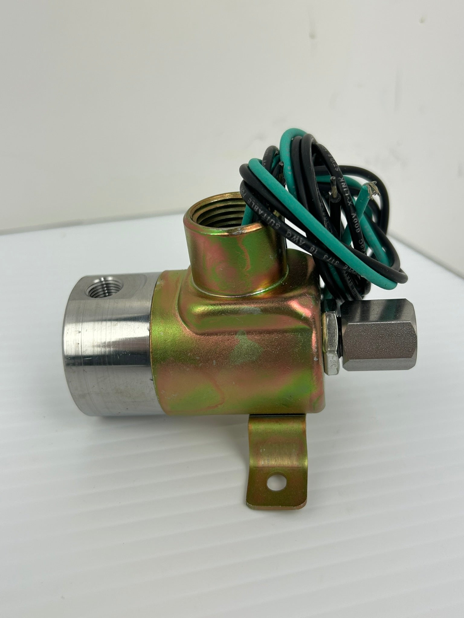 Versa ESM-8202-44-H2-3000-A120 General Valve 100PSIG 7.0bar 38VDC 8.7W