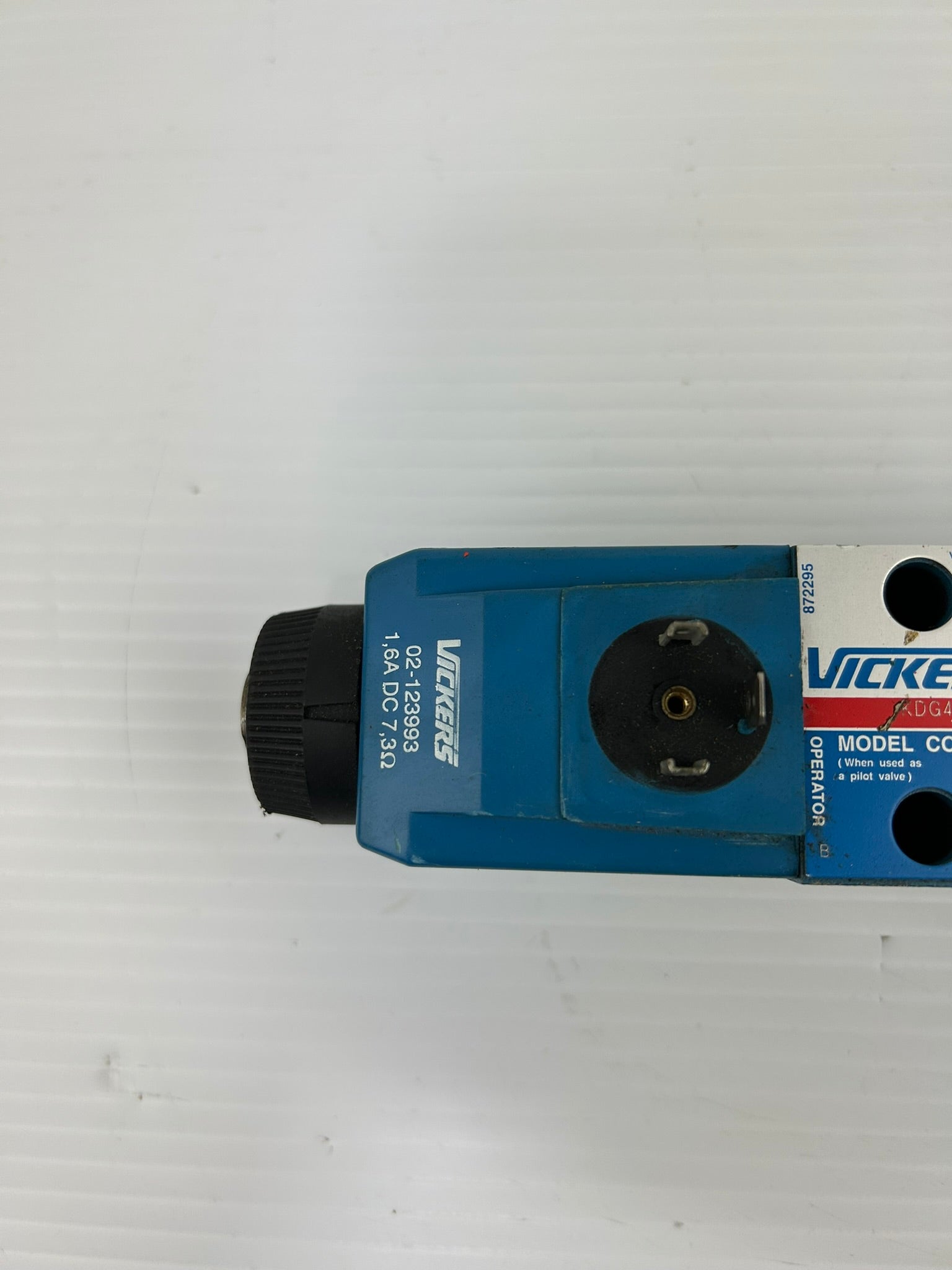 Vickers KDG4V 3 2C20N Z M U H7 60 Directional Control Valve 02-123993