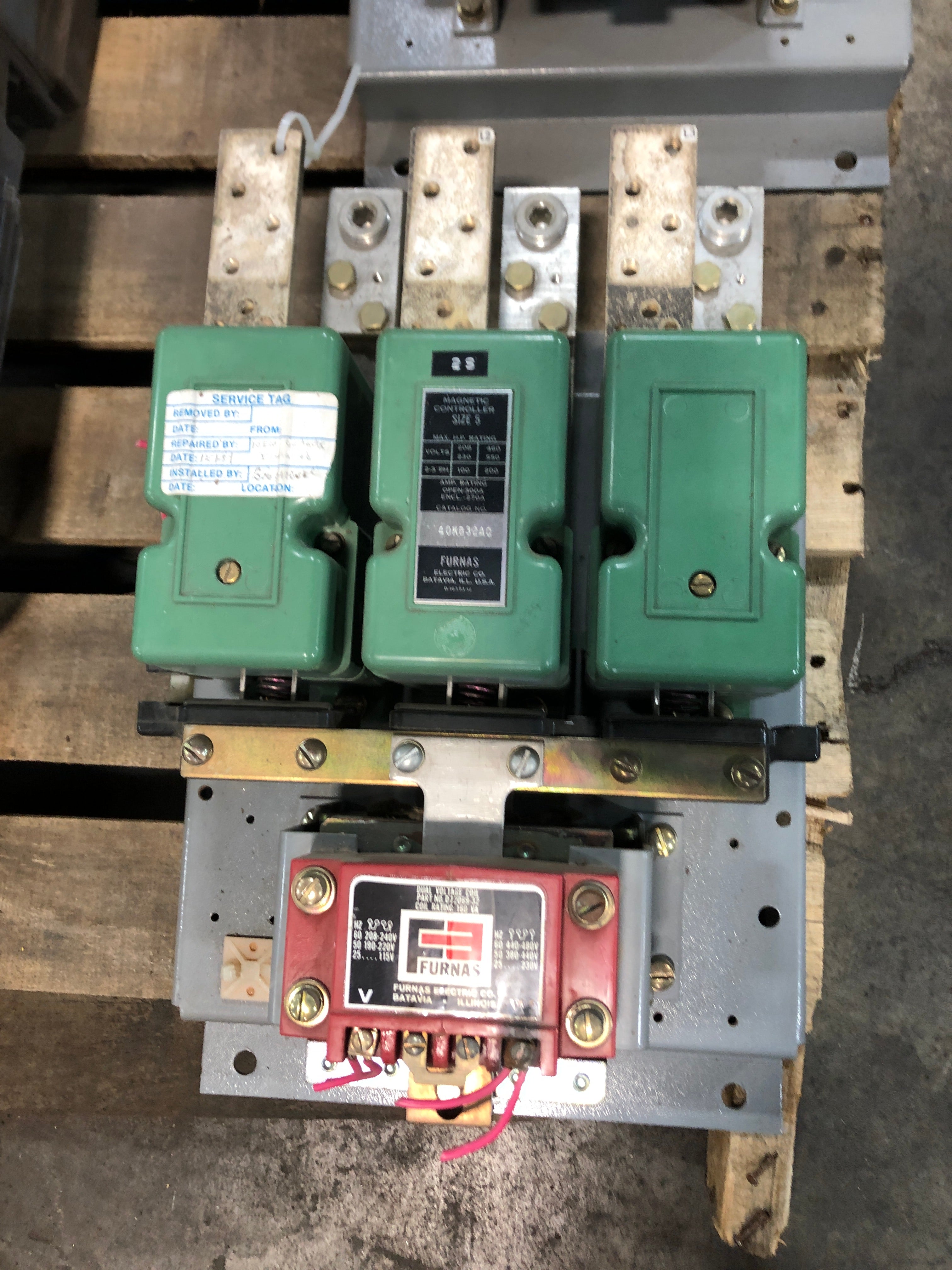 Furnas Electric 40KB32AC Magnetic Controller Size 5