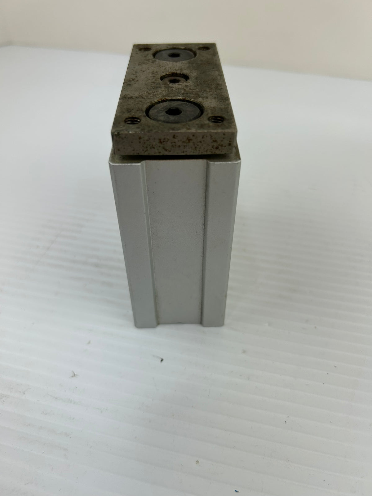 SMC MGQM25-50-XC18 Guided Pneumatic Cylinder 25mm Bore 50mm Stroke 100 PSI