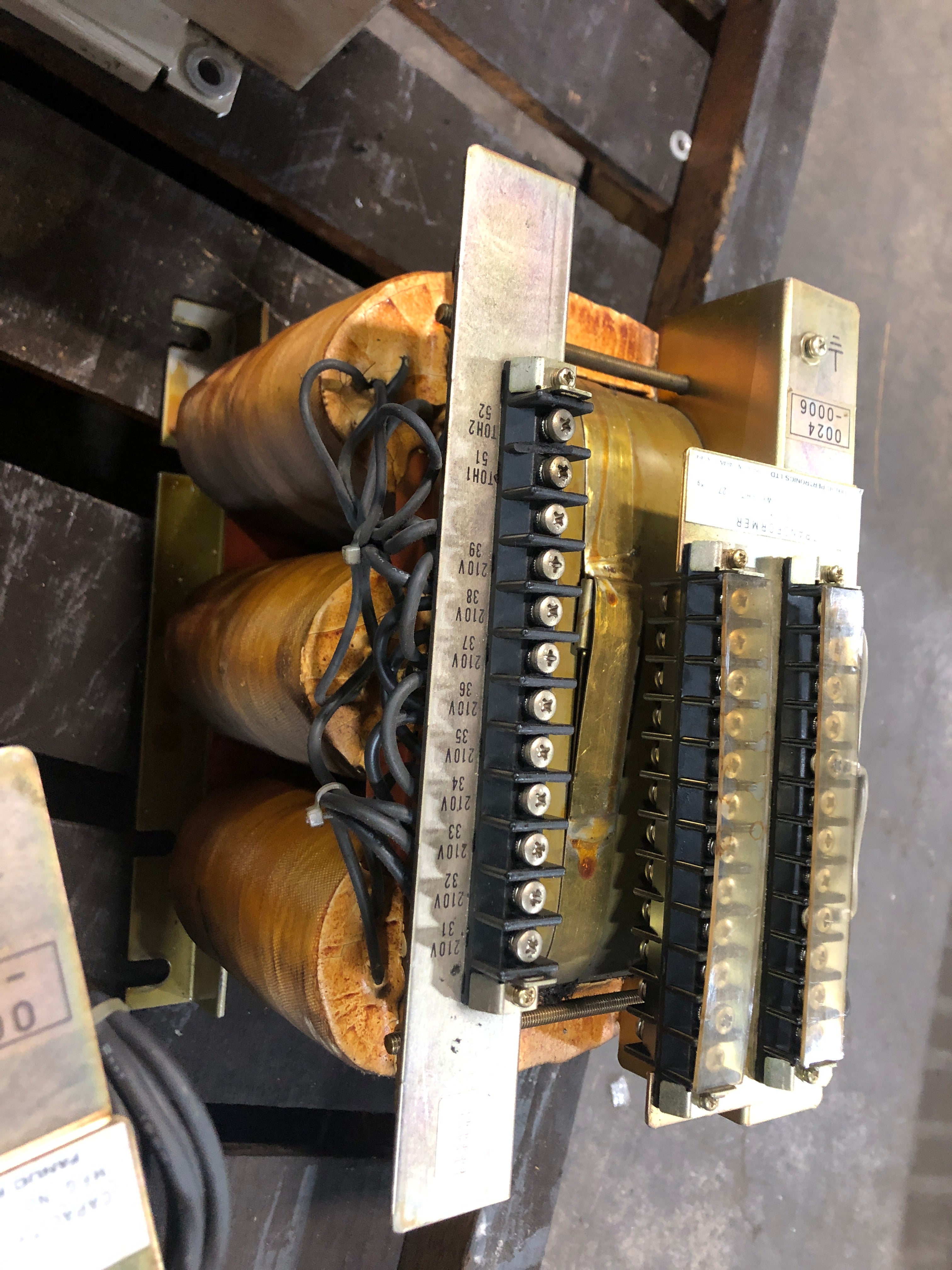 Fanuc A80L-0024-0006 Transformer 3.5KVA P15T0009