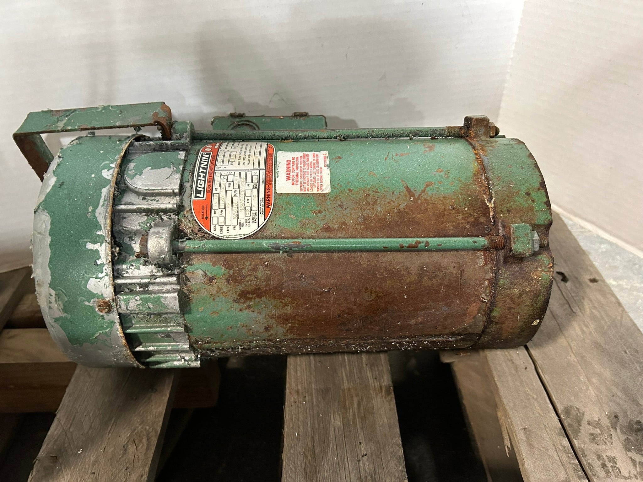 Lightnin R607473K883 Dura-Mix Energy Efficient Motor 1.17 HP 1725/1425RPM 3PH