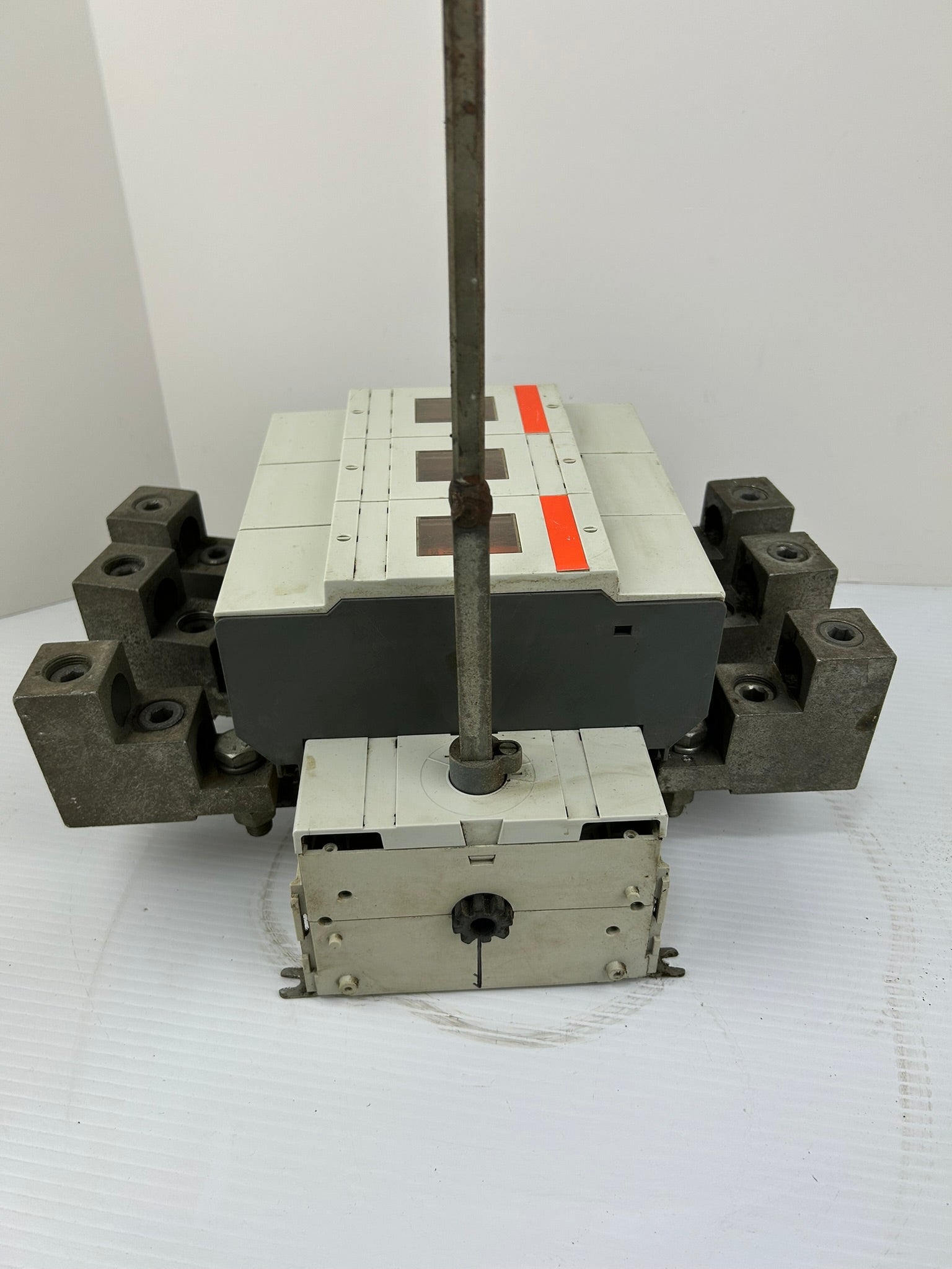 Mersen M400J30 General Purpose Switch 600VAC 400A