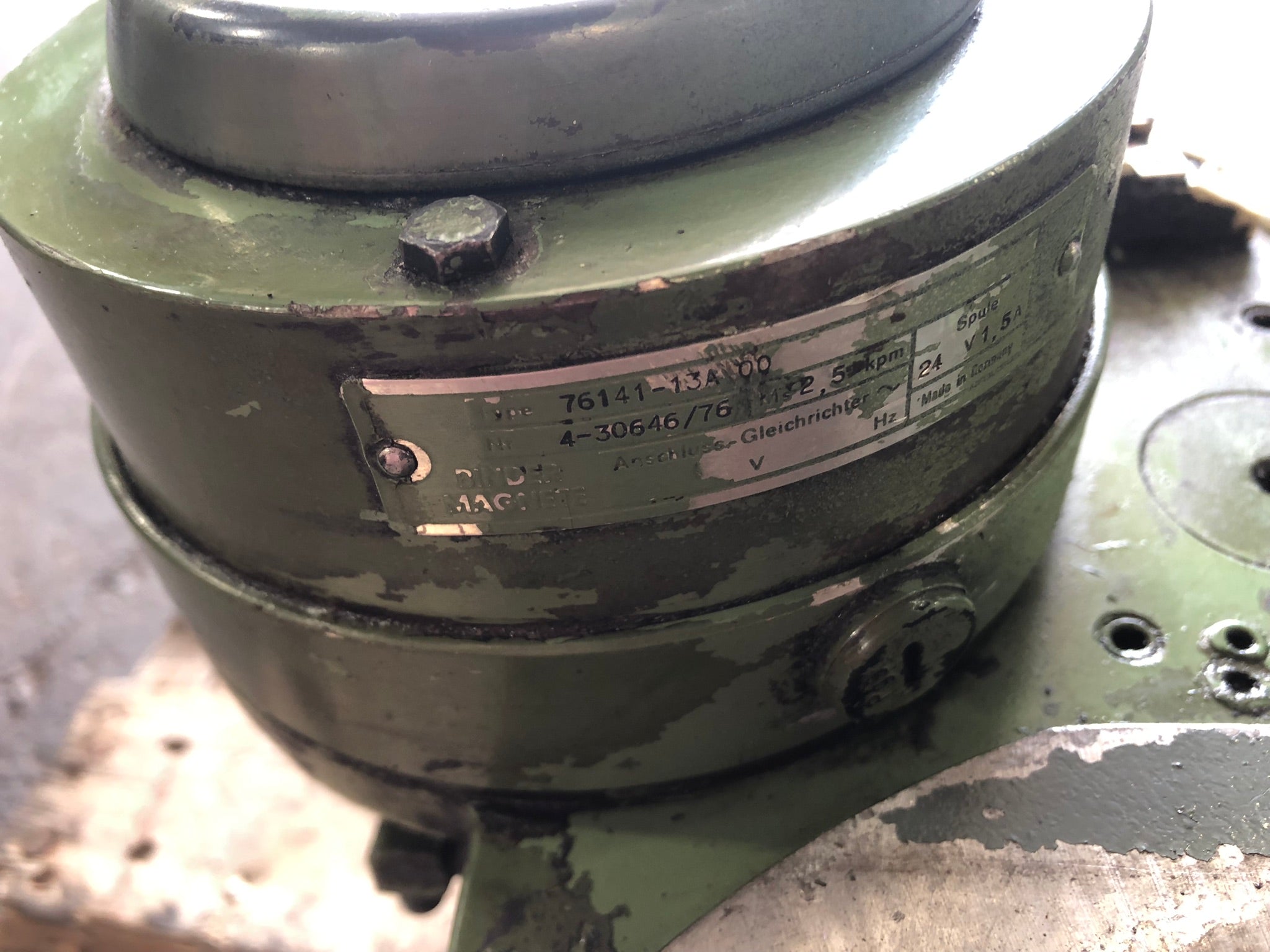 Binder Magnete Brake 76141-13A-00 4-30646/76 24V 1.5A 2.5 RPM