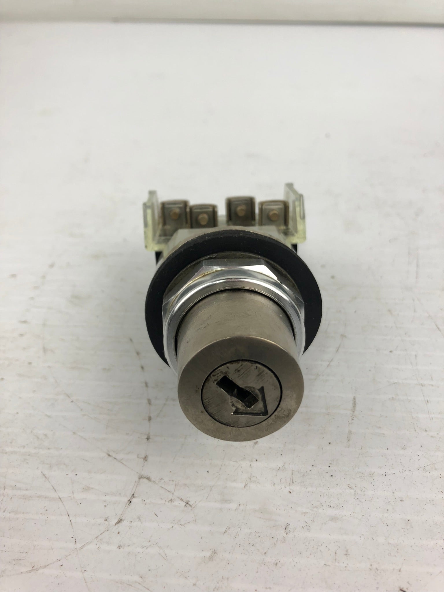 Allen-Bradley 800T-J4403KC1 Selector Switch Series T - No Key