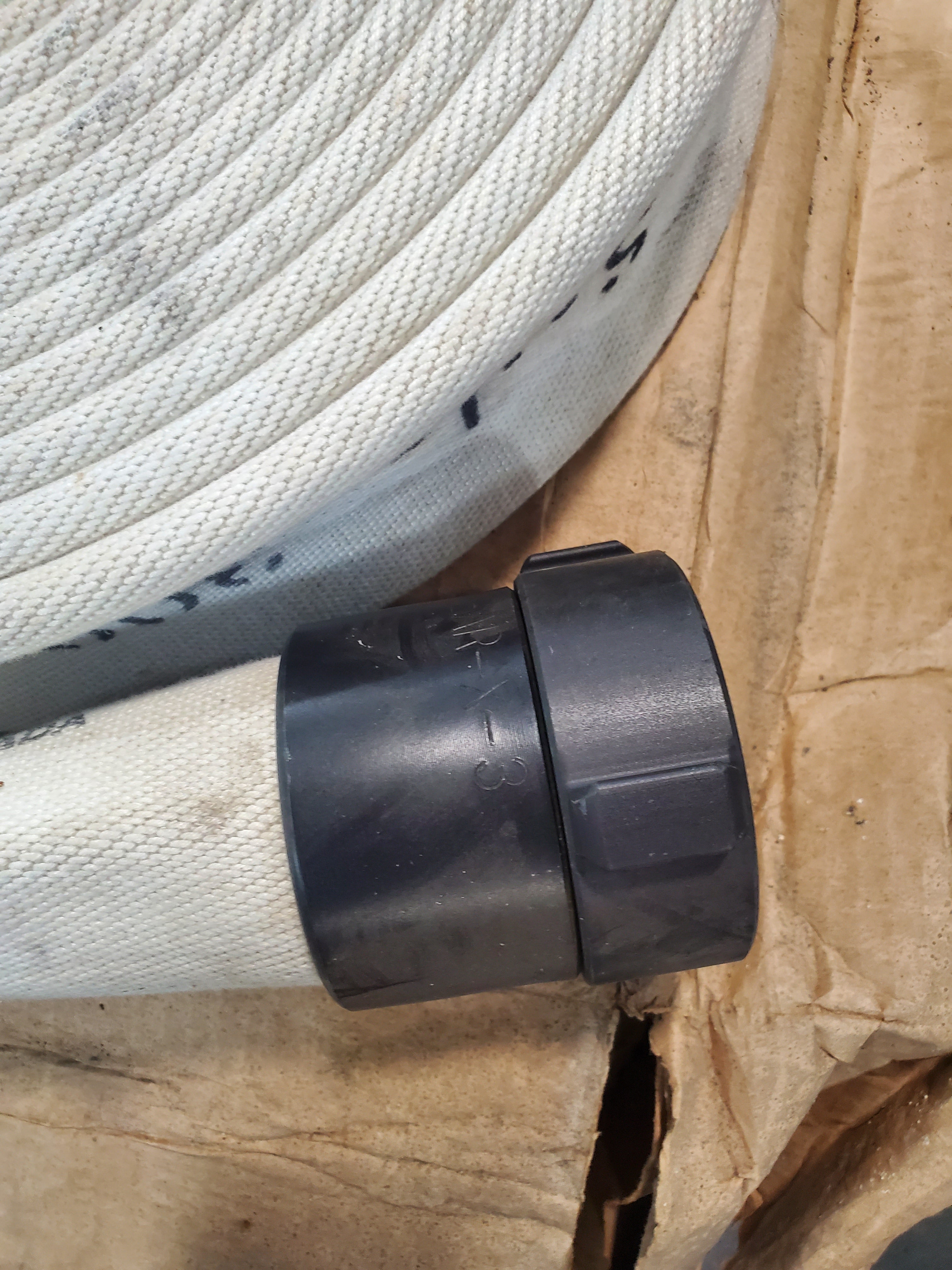 S.J. Fire Hose 300 LB PSI White 2-1/2" x 50' Long 6/85R