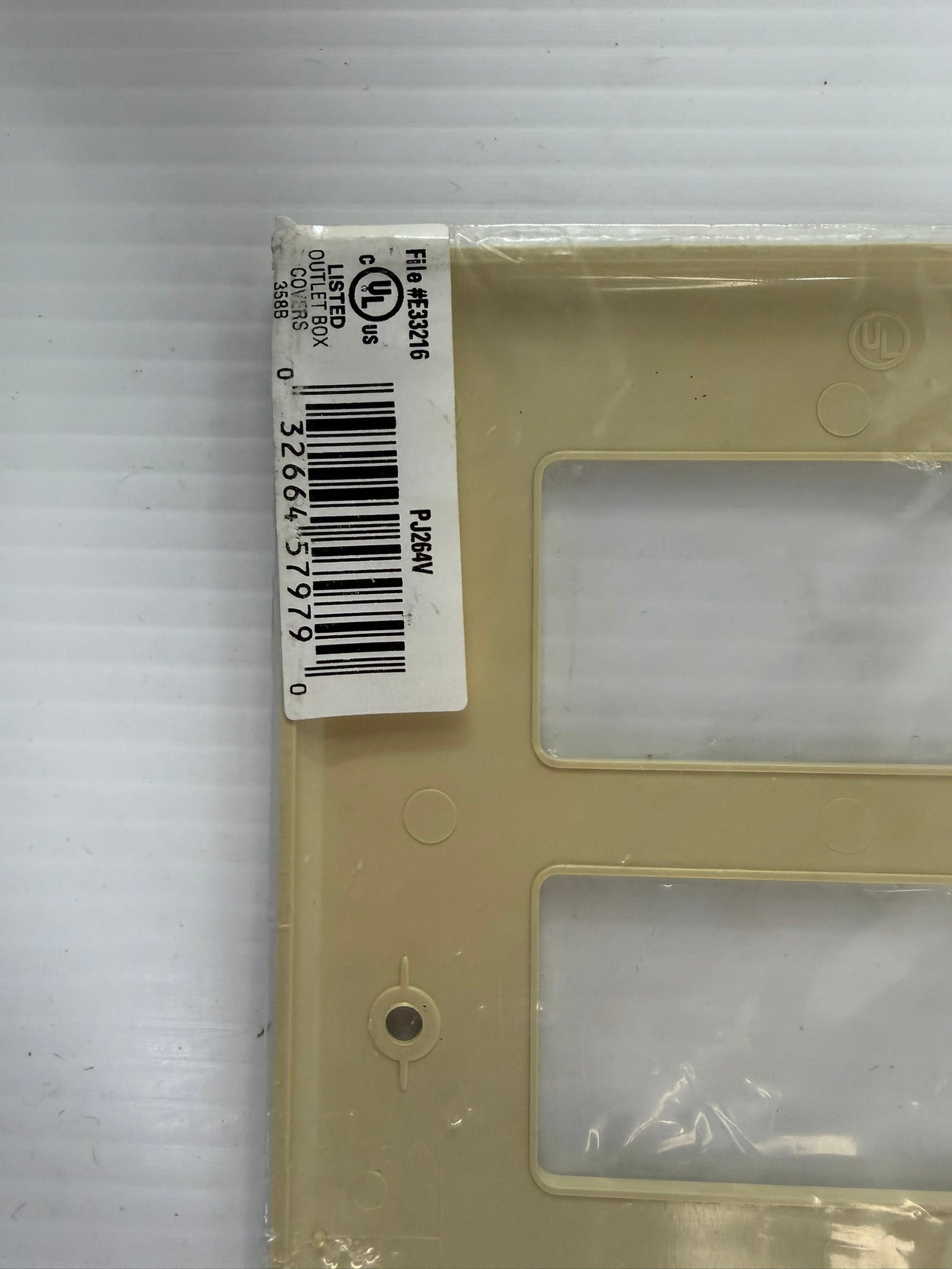 Cooper Wiring 4-Gang Light Switch Plate PJ264V Lot of 12