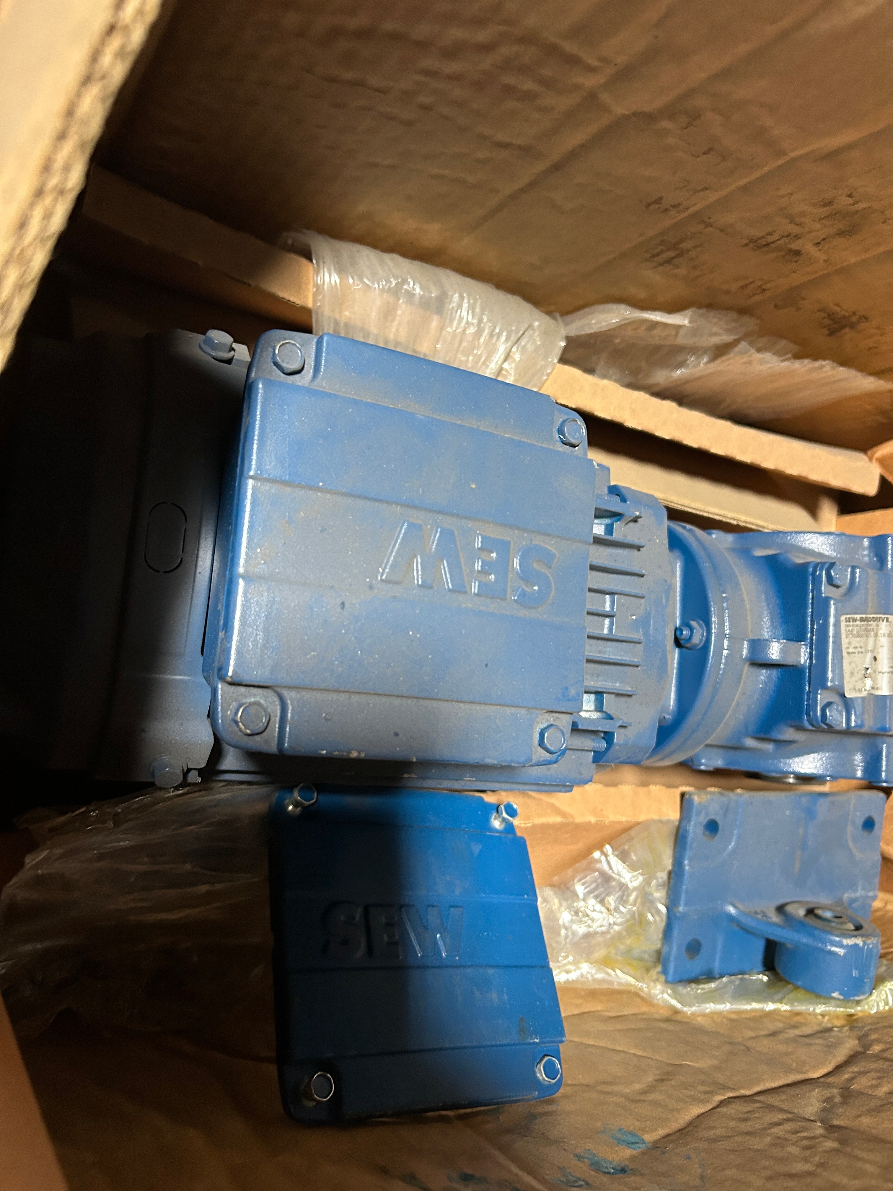 SEW Eurodrive SA47 DRN80M4 Gearmotor
