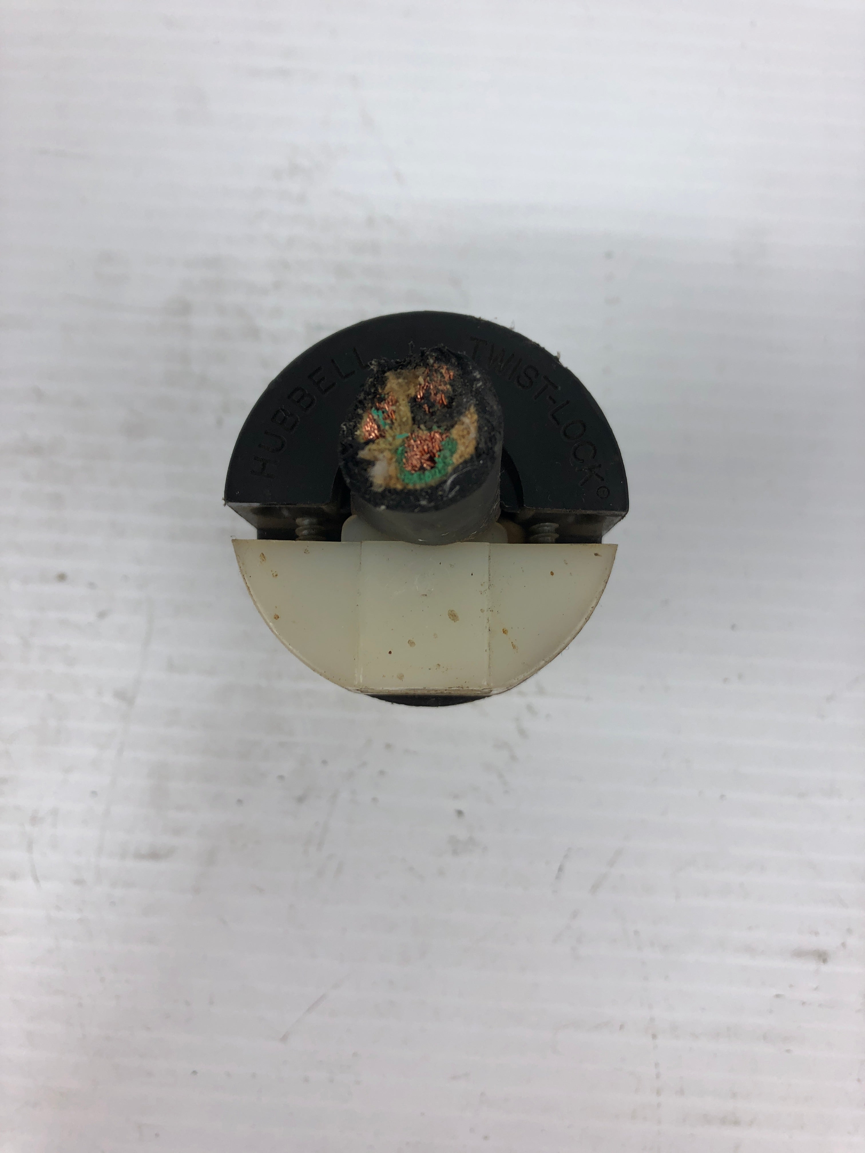Hubbell Twist Lock Turn and Pull Receptacle 20A 250V - Lot of 7