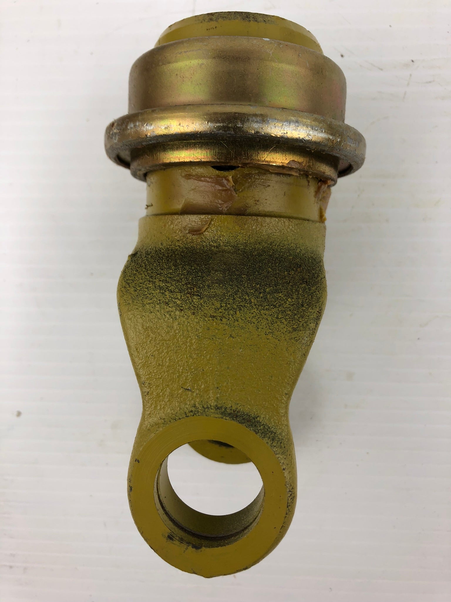 Walterscheid 380906 Tractor Yoke