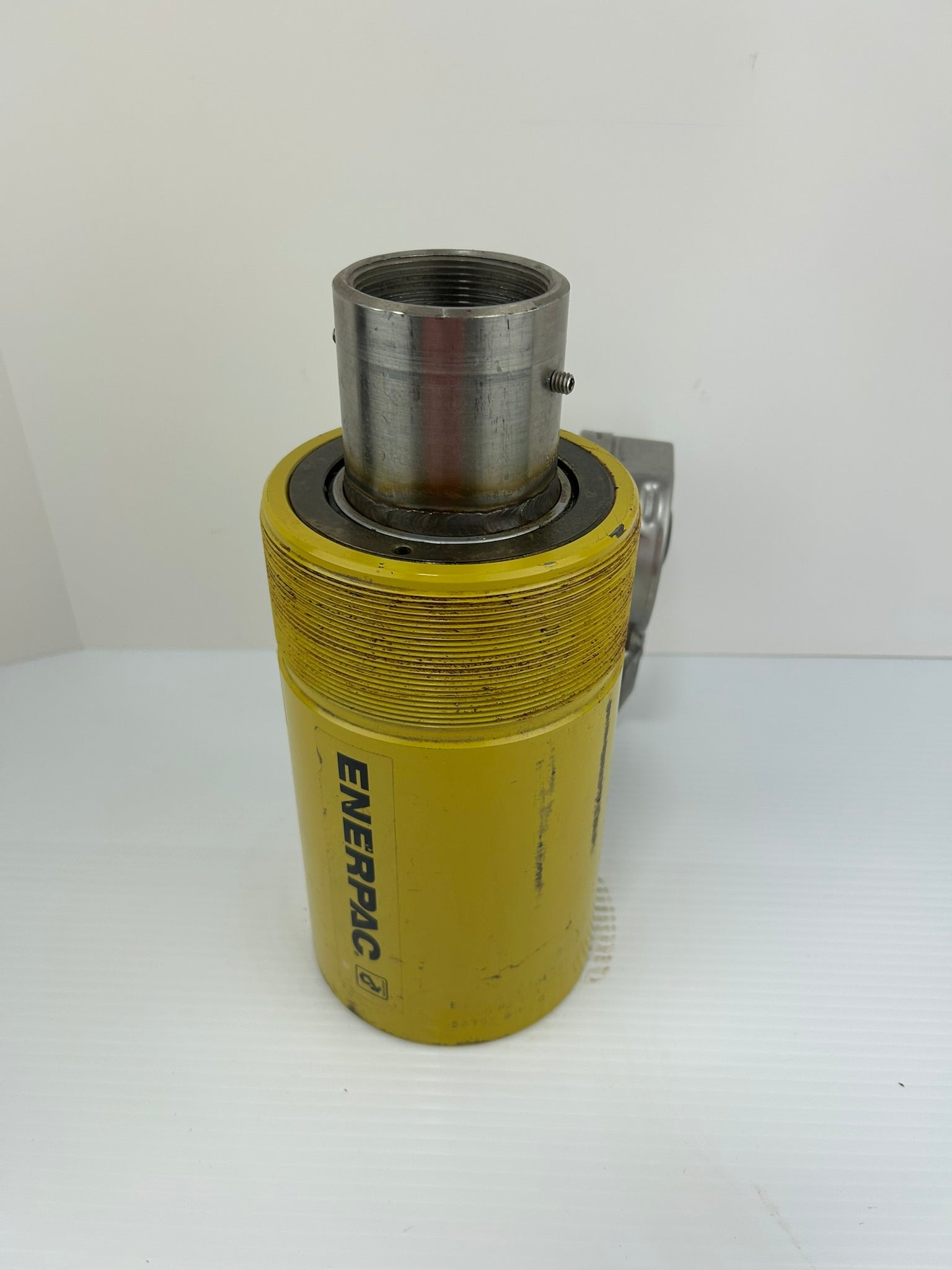 Enerpac RC-504 Industrial Hydraulic Cyliner 10,000 PSI Max 50 Ton
