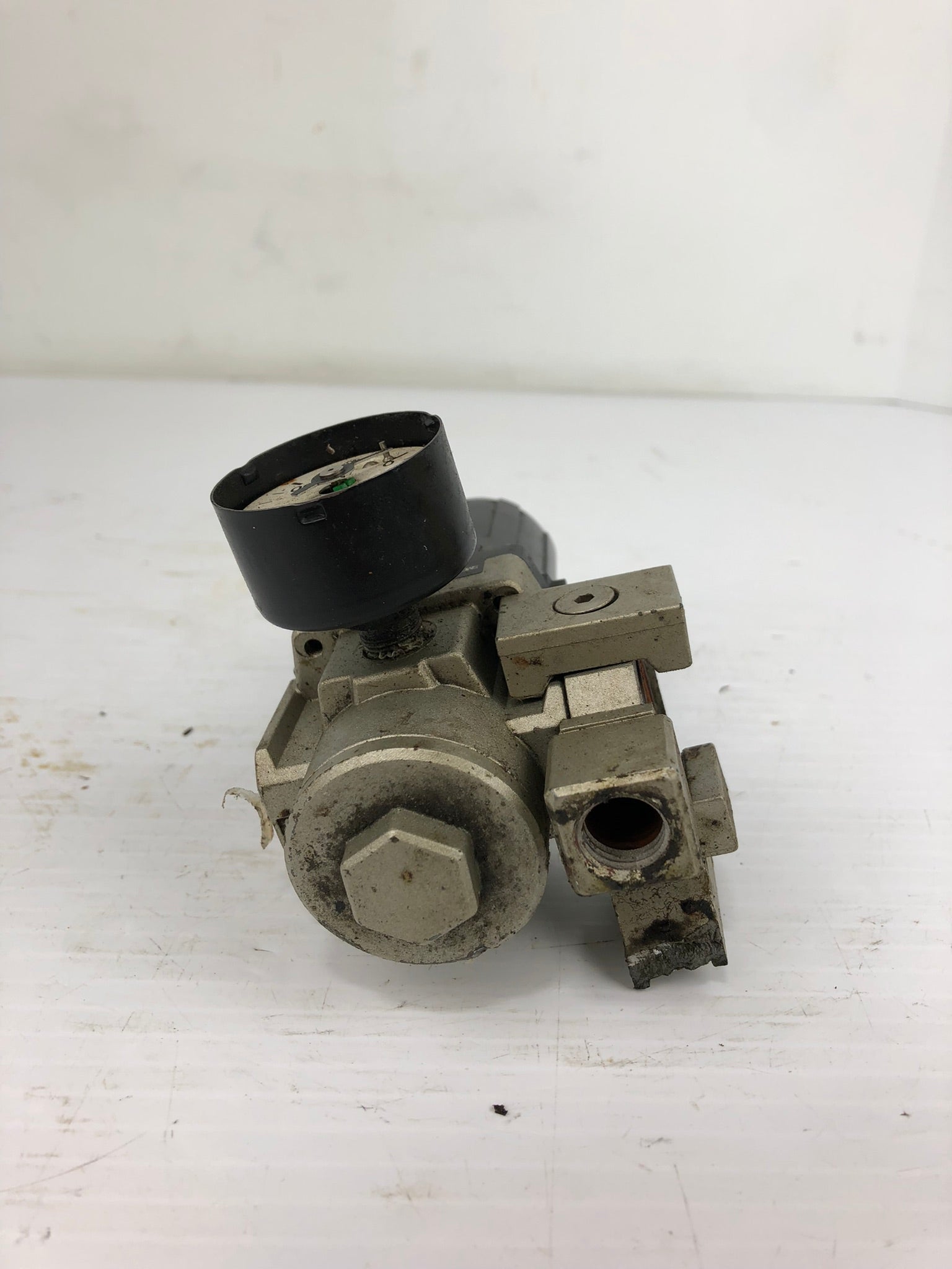 SMC NAR3000-N03BG Pneumatic Regulator