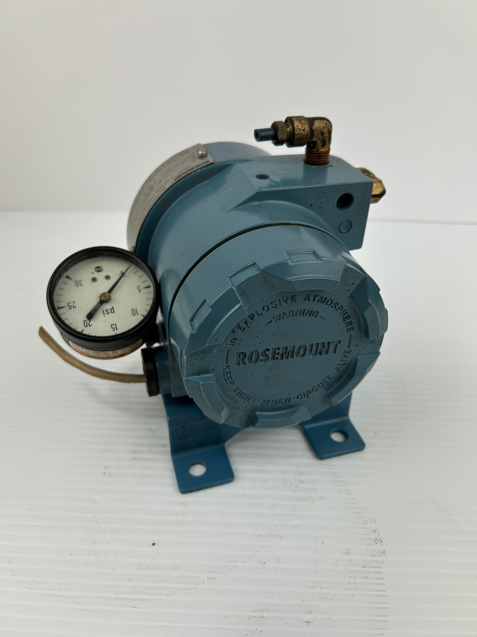Rosemount 3311DS1J1B1 Current Pressure Transducer with Side Gauge 0-30 PSI