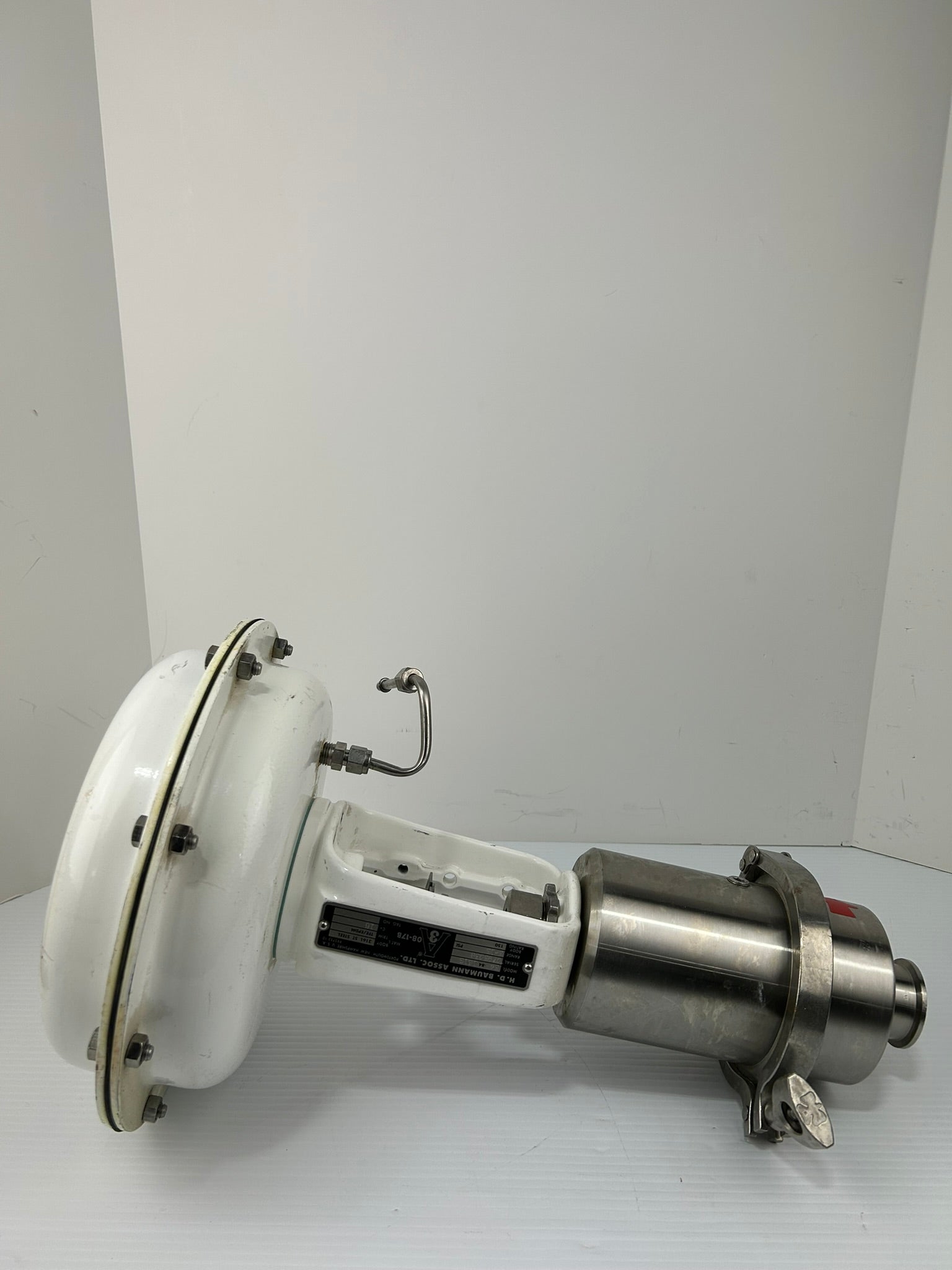 H.D. Baumann 54-84161S Tri-Clamp Sanitary Control Valve 08-17B 5-15PSI