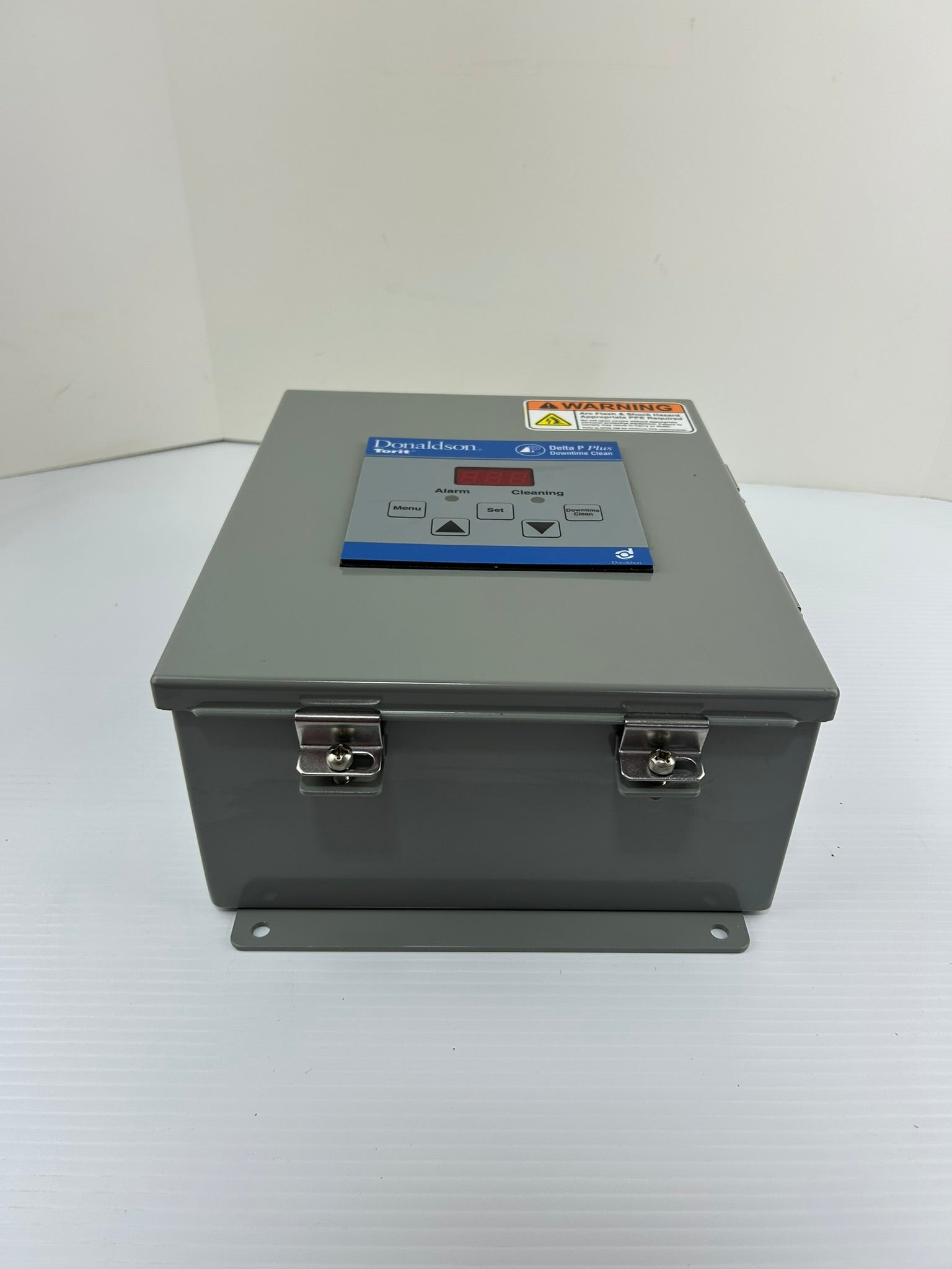 Donaldson Torit Delta P Plus 7053601 Downtime Clean Control Panel Controller