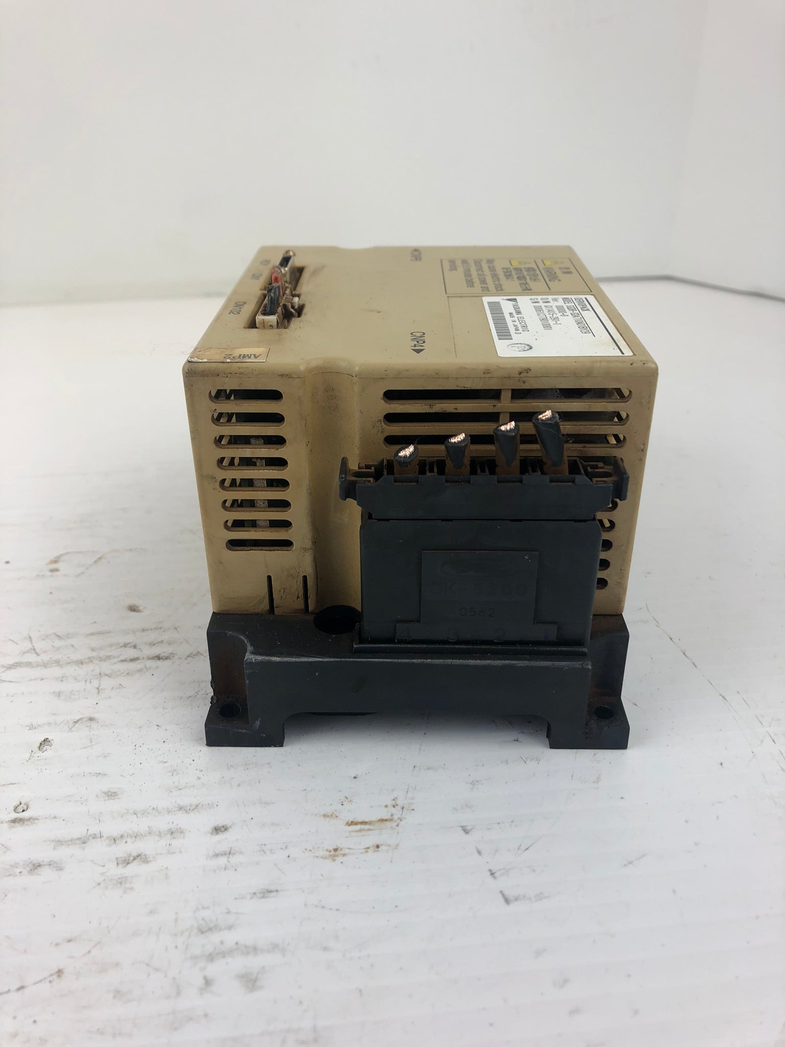 Yaskawa Servopack SGDR-SDA710A01BY29 Servo Driver