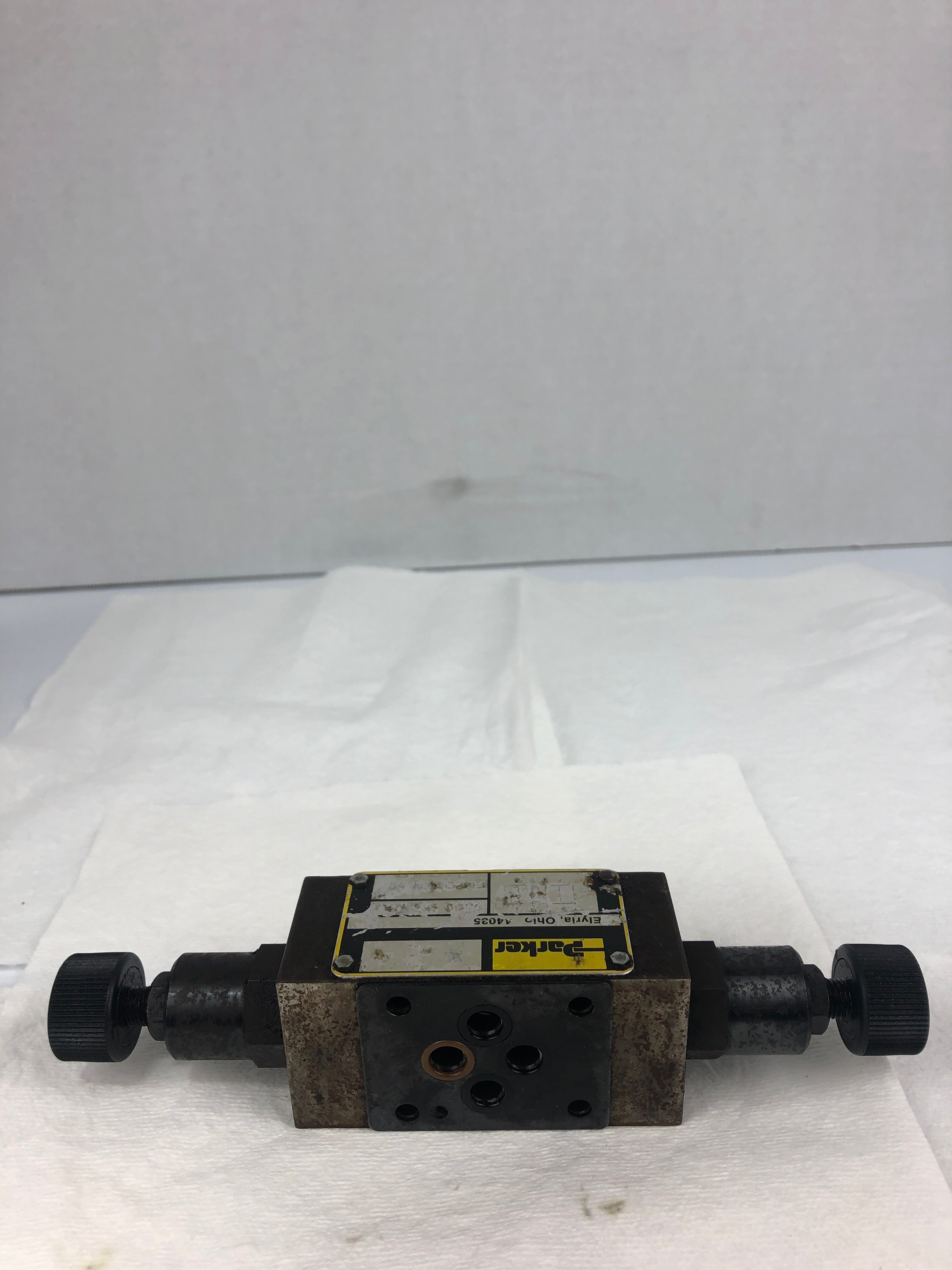 Parker FM2DDKN 50 Hydraulic Valve 6000PSI
