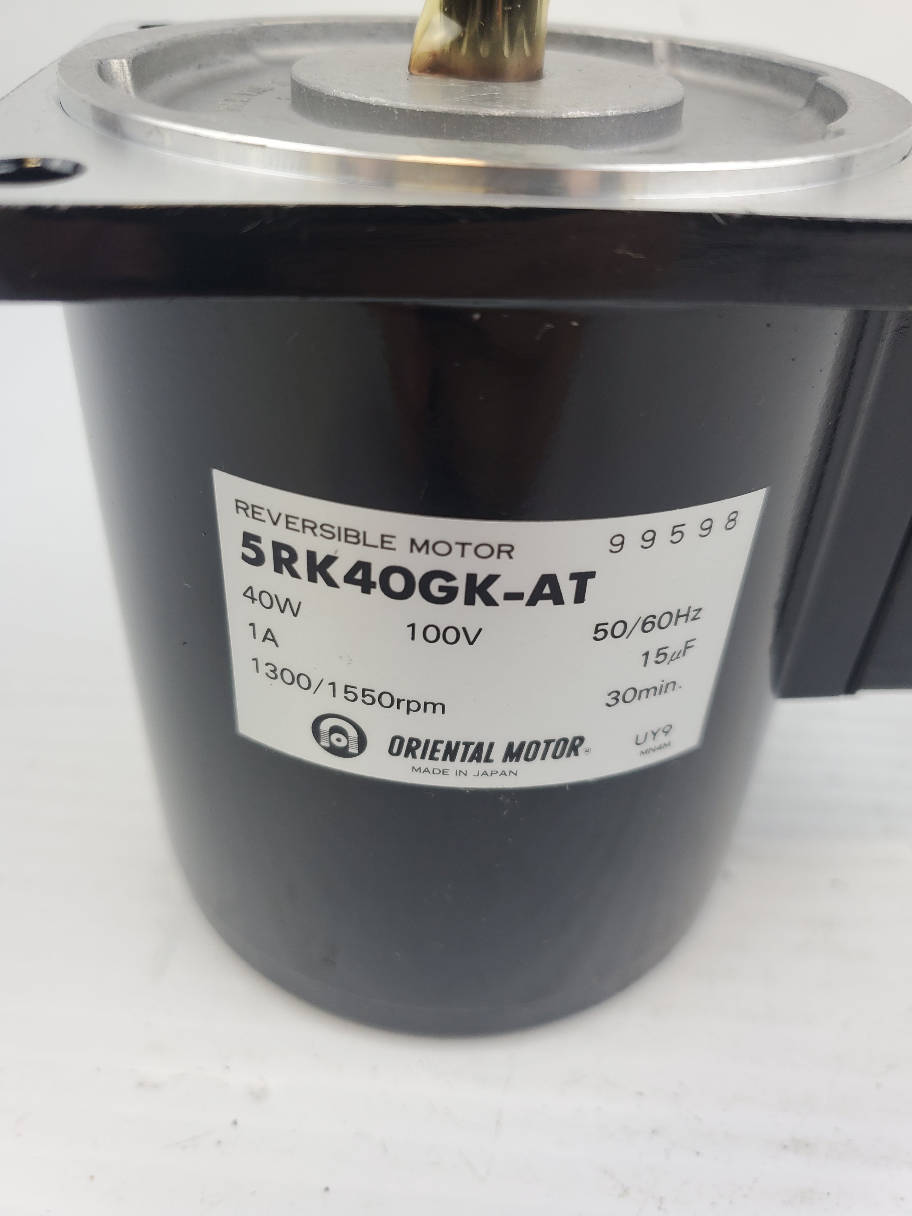 Oriental Motor 5RK40GK-AT Reversible Motor 99598 UY9