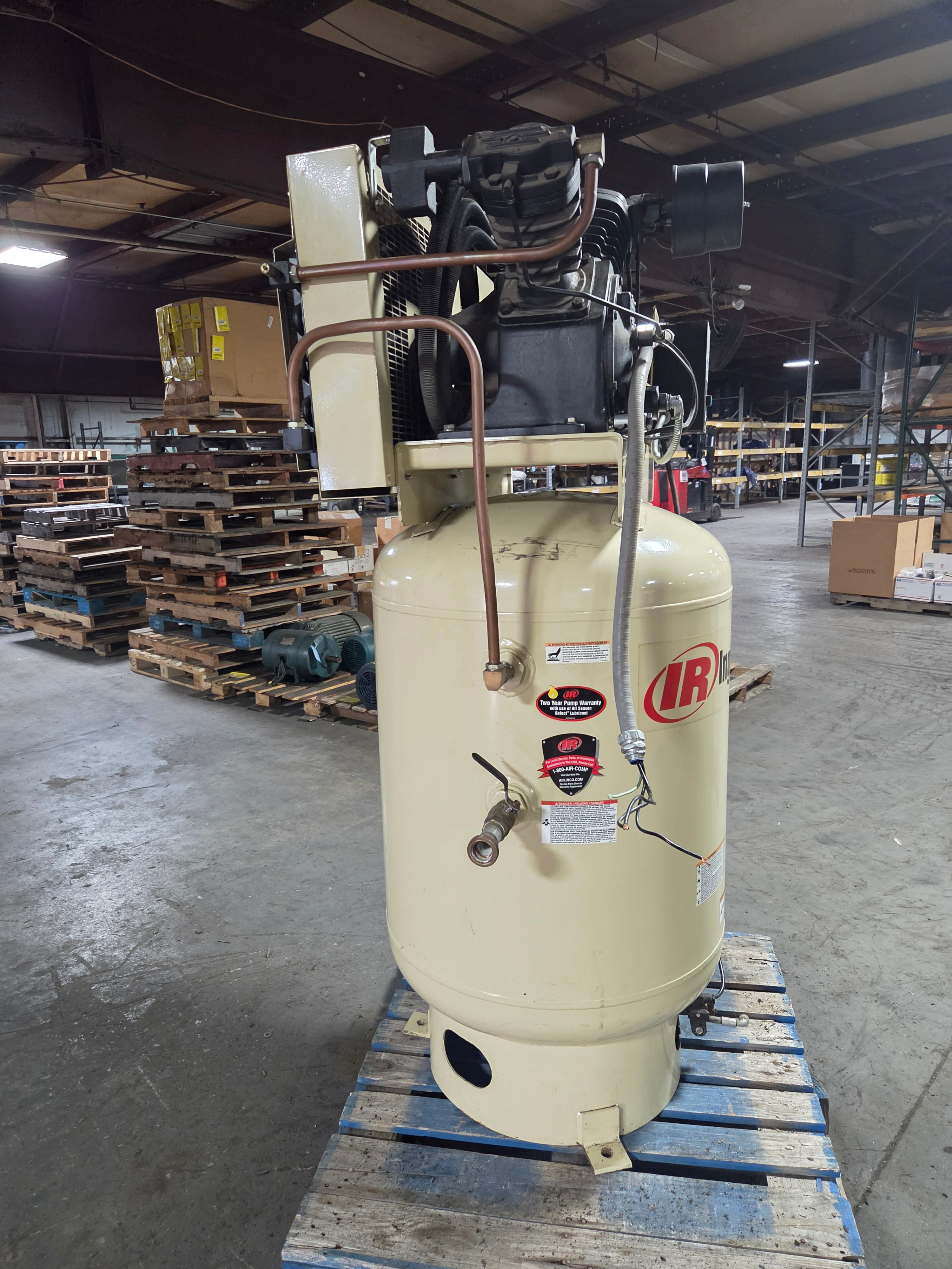 Ingersoll Rand 2545K10 Vertical Air Compressor 10 HP 120 Gallon 175 PSIG 3PH