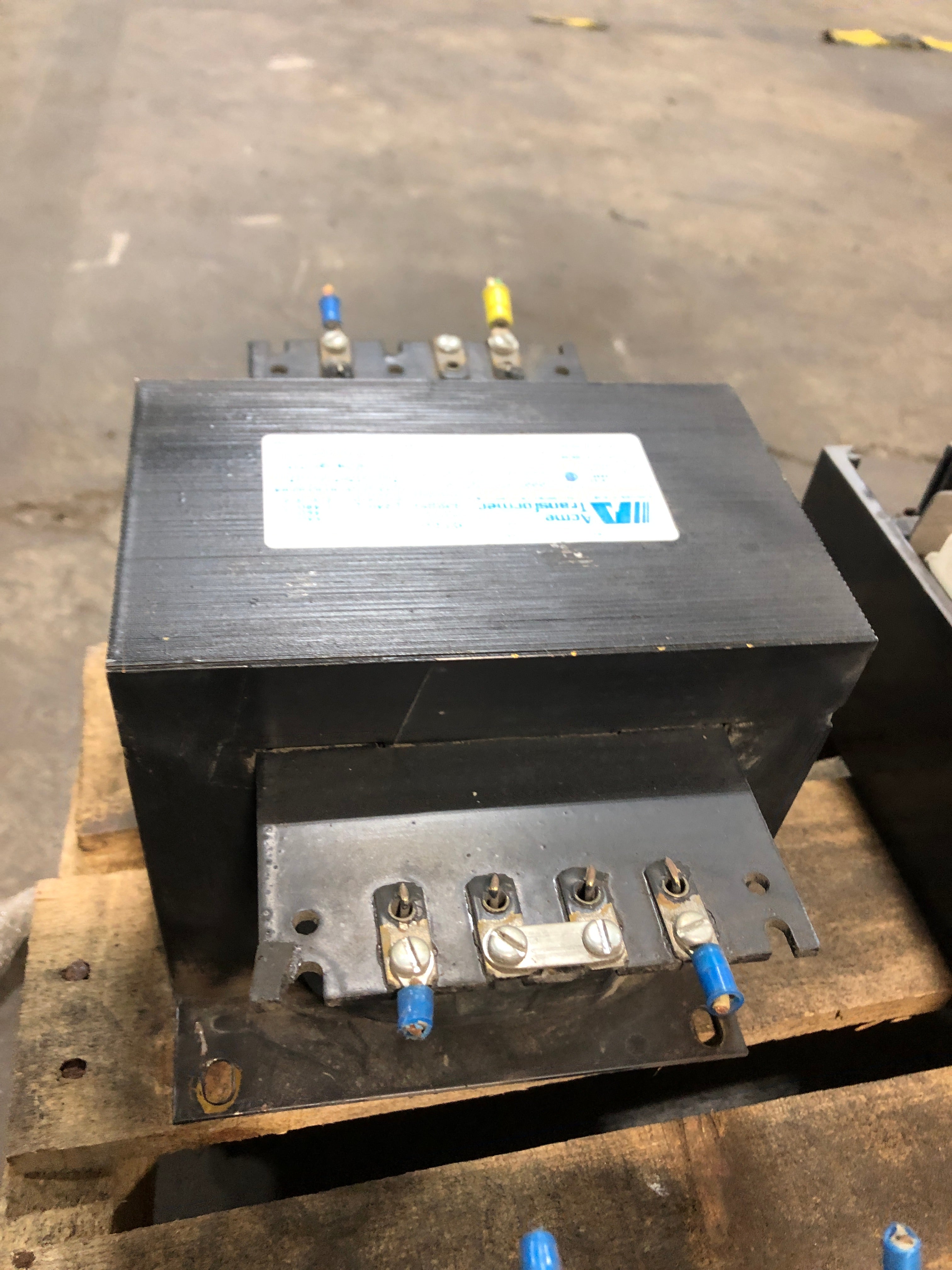 Acme TA-2-81219 Industrial Control Transformer 2000VA 50/60Hz Class 130