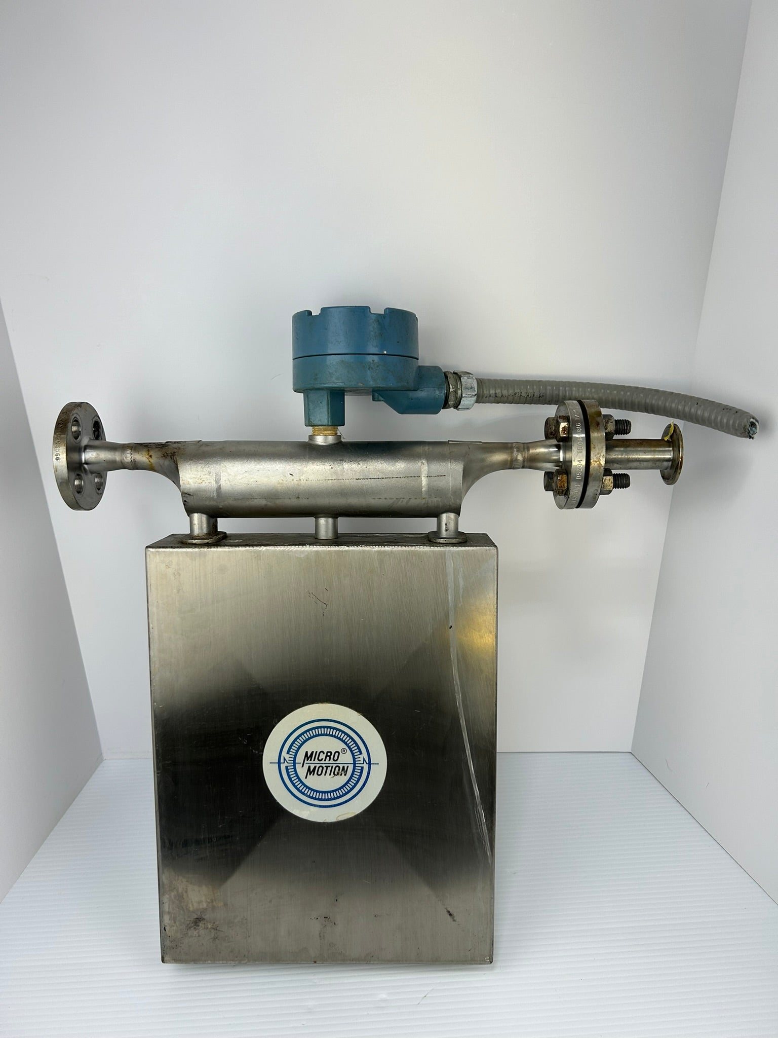 Micro Motion DS065S113SU Mass Flow Sensor 2250PSIG 500mA 15V