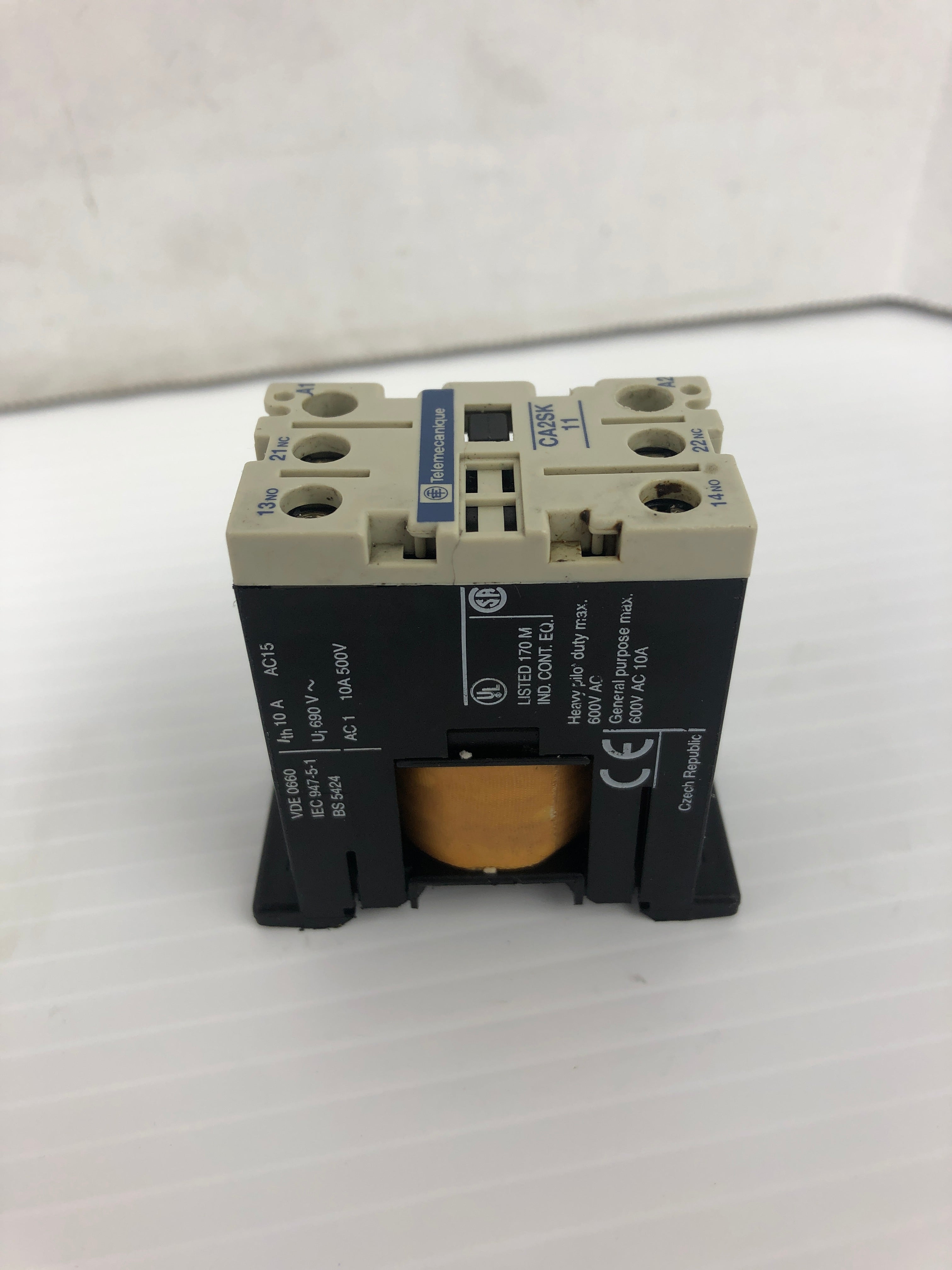 Telemecanique CA2SK11 Control Relay 690V 10A - Lot of 2