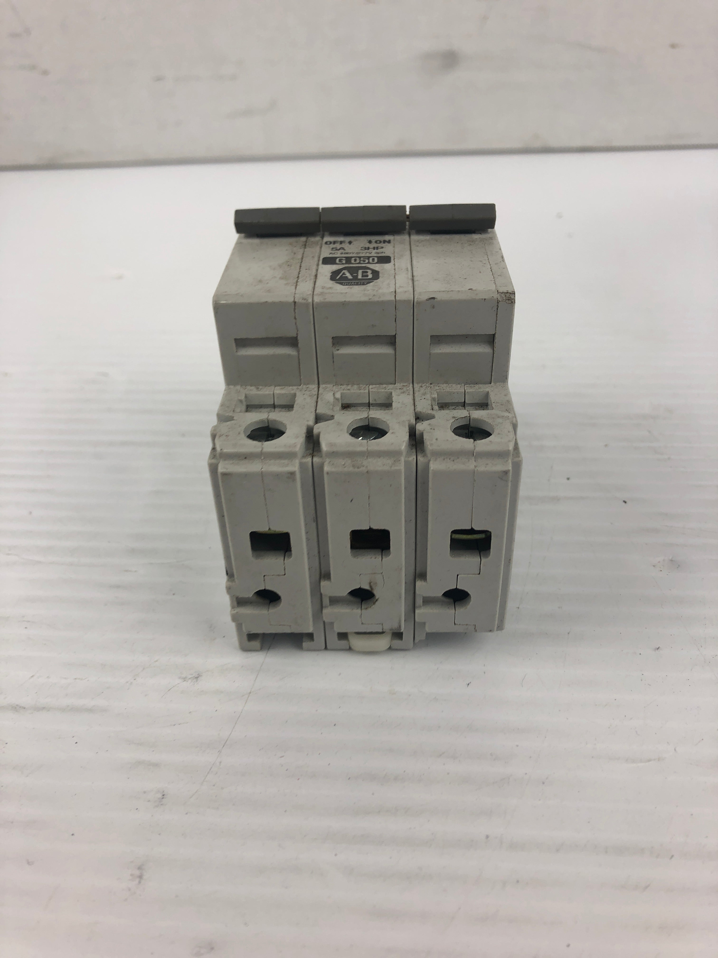 Allen Bradley 1492-CB3 Circuit Breaker G050 5A 3HP Series C