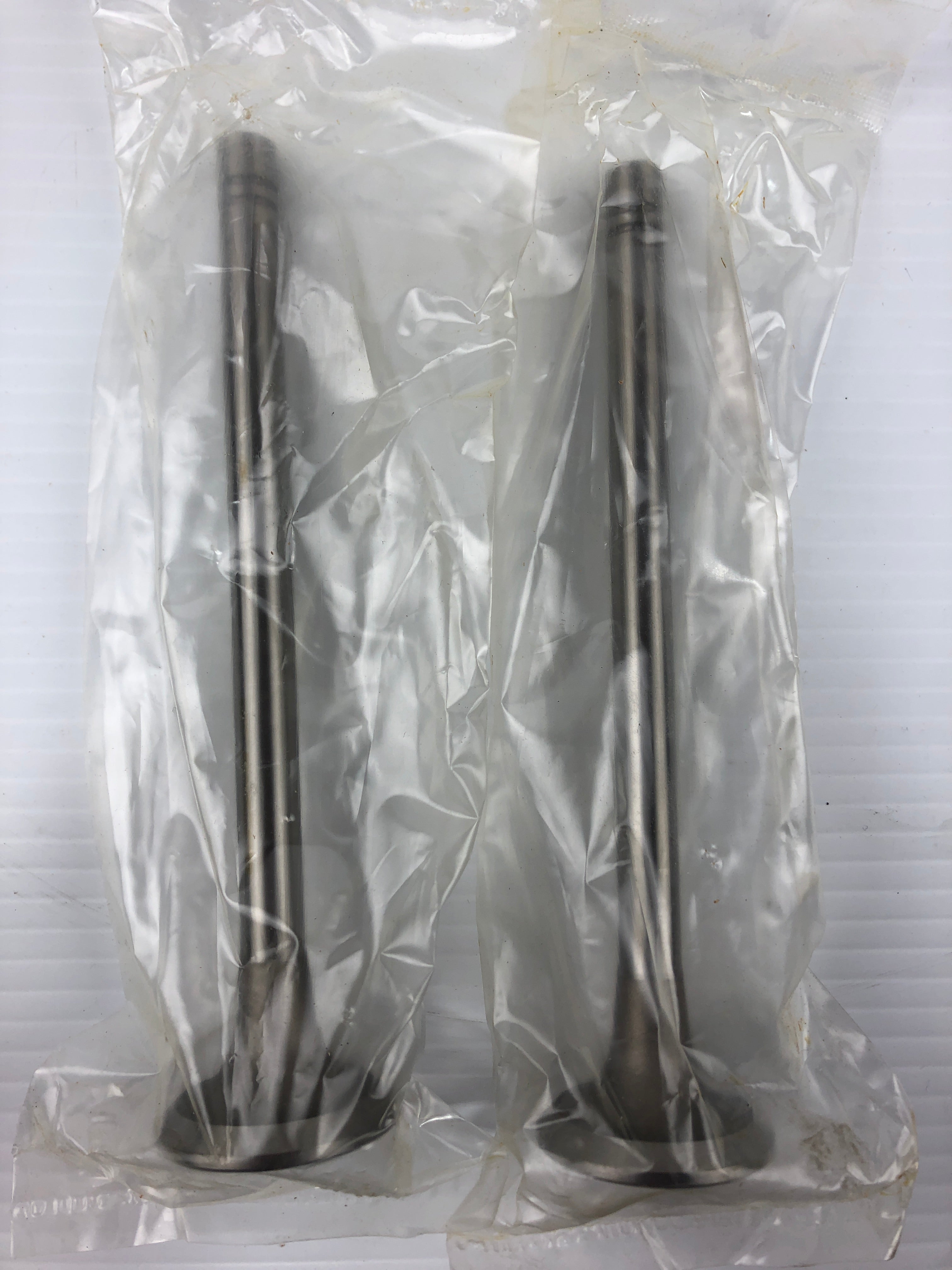 Clevite 2111155 Engine Exhaust Valve Pair 211-1155