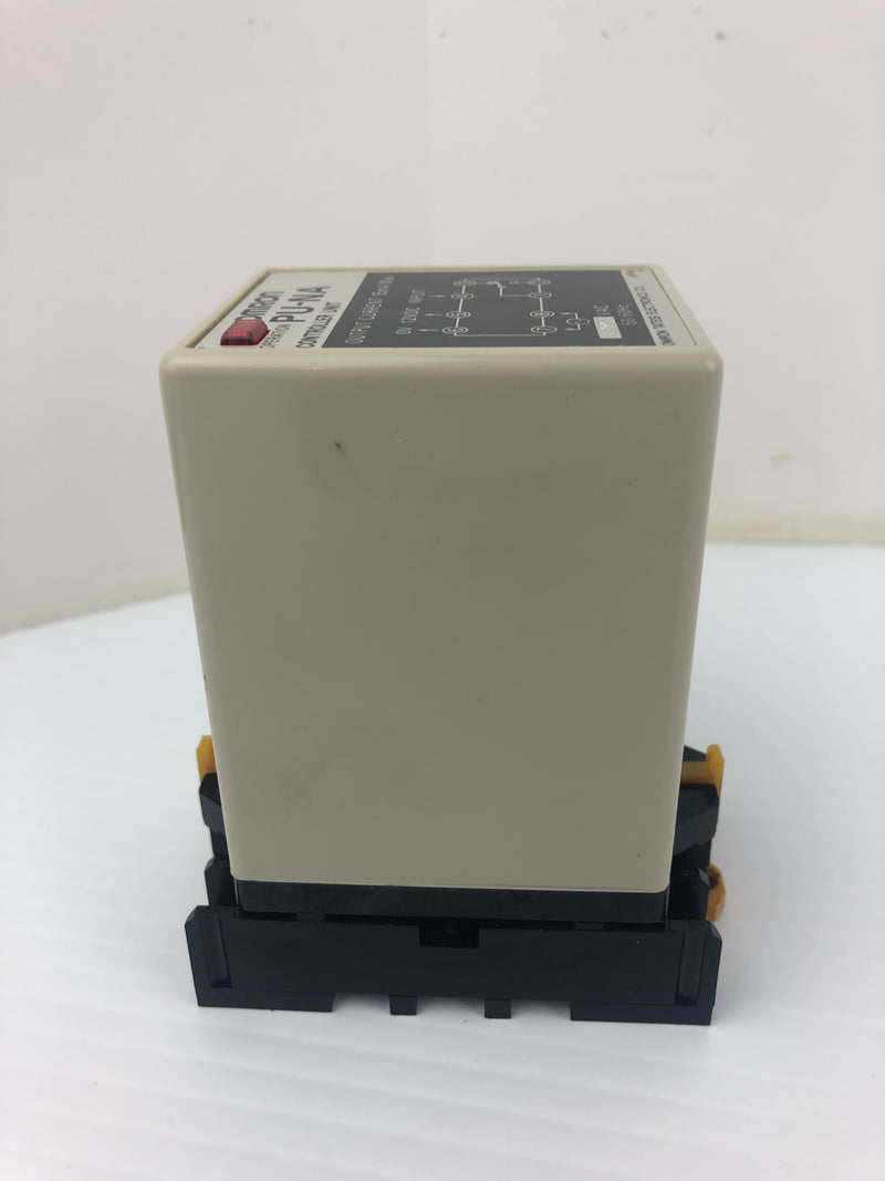 Omron PU-NA Controller Unit 120VAC 15mA 50/60Hz With 01Y6Y7 Base 250V 7.5A