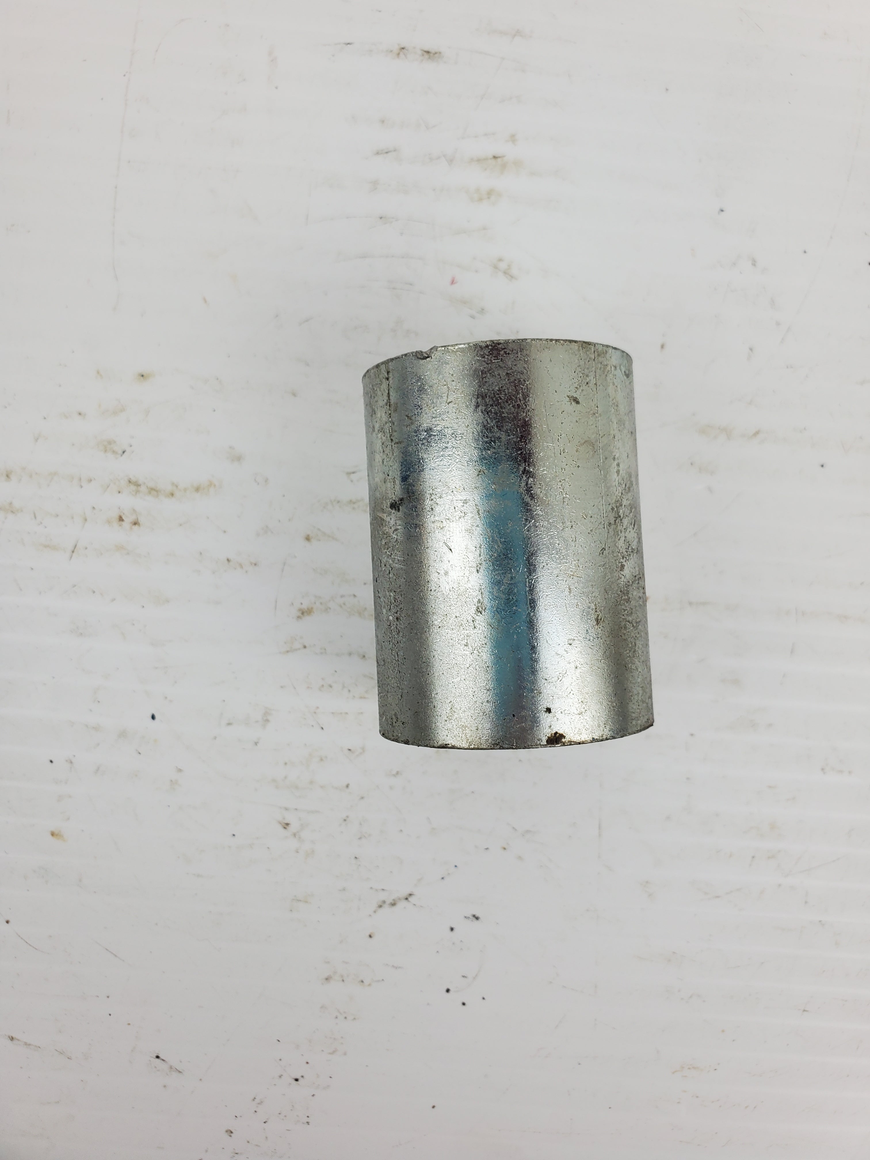 1" Galvanized Coupling 2" Long One-Piece Threaded Rigid 1.5" OD
