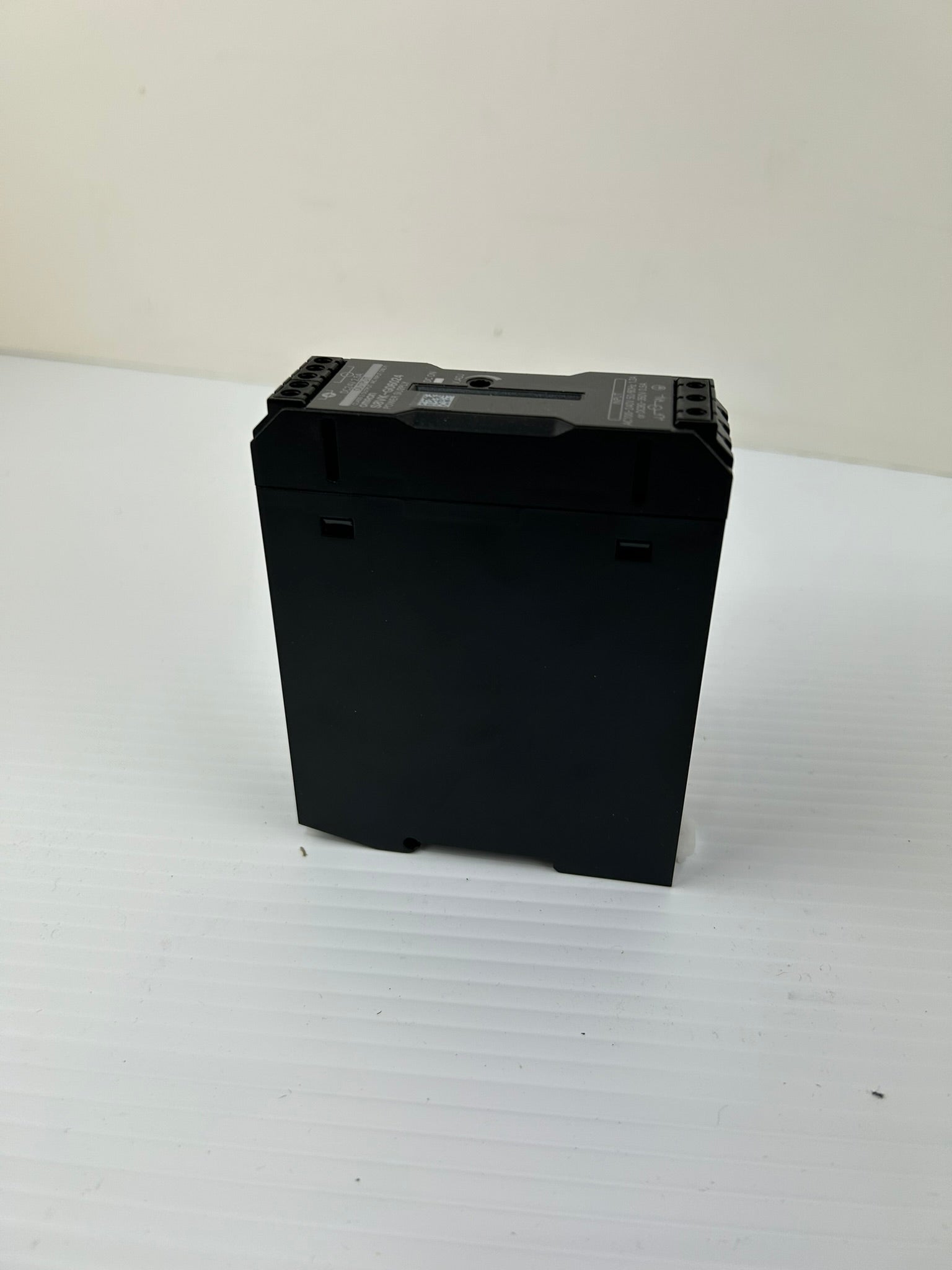 Omron S8VK-G06024 DIN Rail Power Supply 24VDC 2.5A 60W 100-240VAC