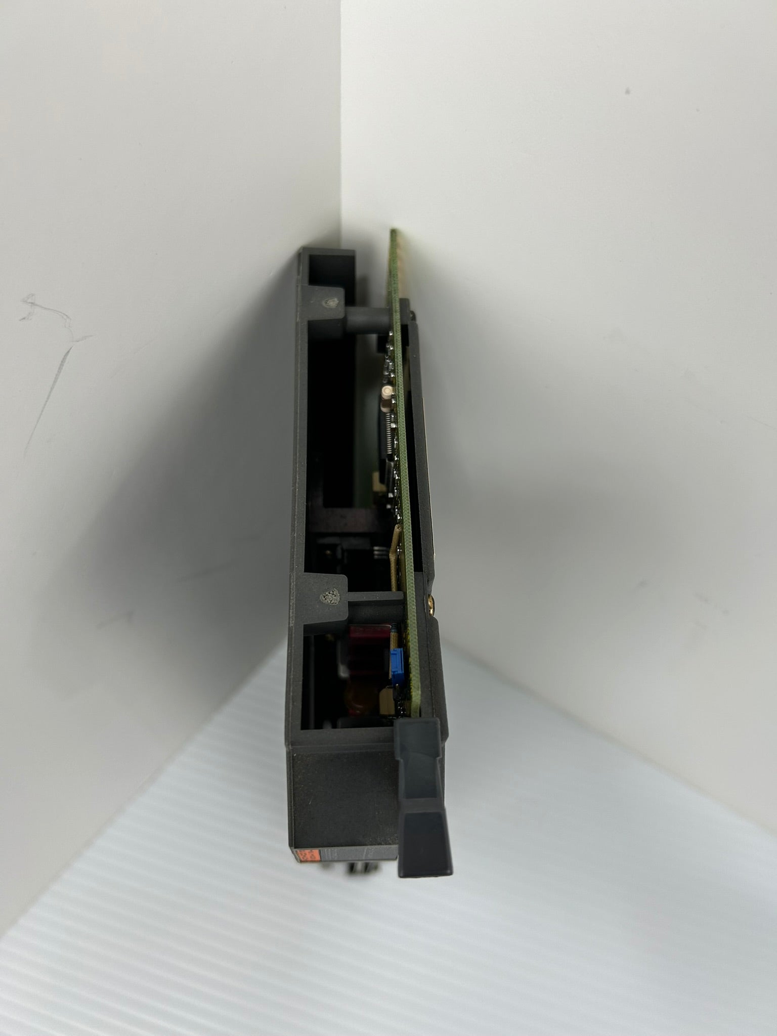 Allen-Bradley 1771-0AD Output Module Series B 12-120VAC