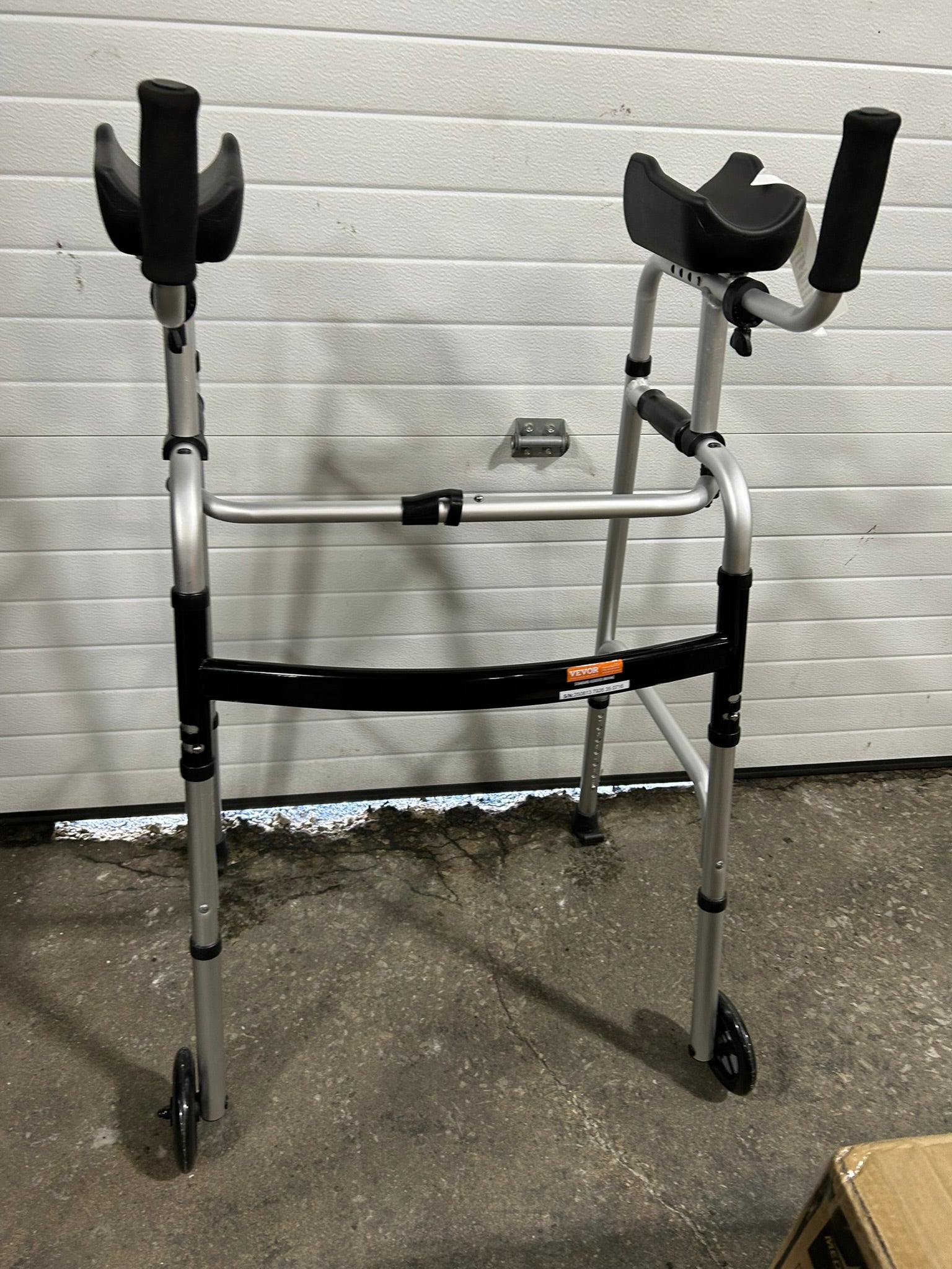 Vevor 2508137926350716 Folding Walker & removable Armrests, Hight Adjustable