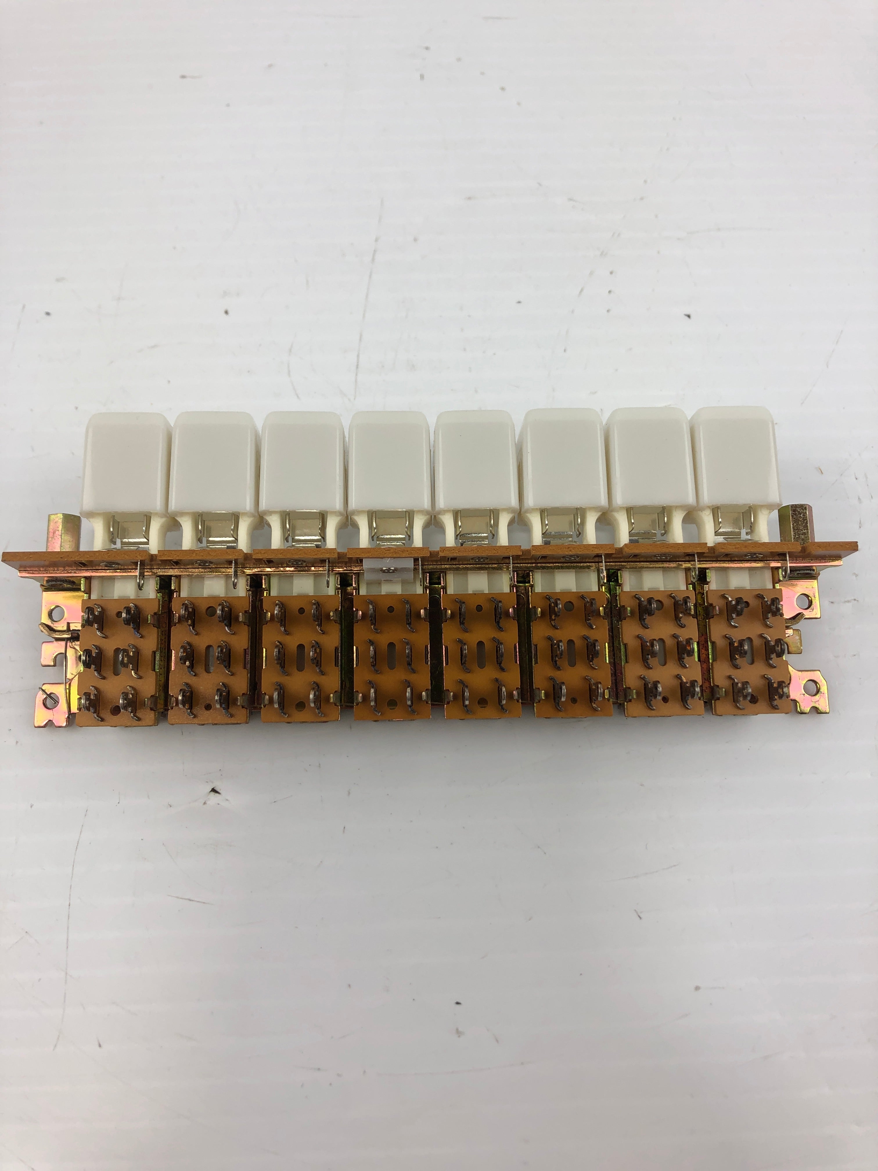 Switchcraft 67081K506 Electromechanical 8 Multiple Station Pushbutton Switch
