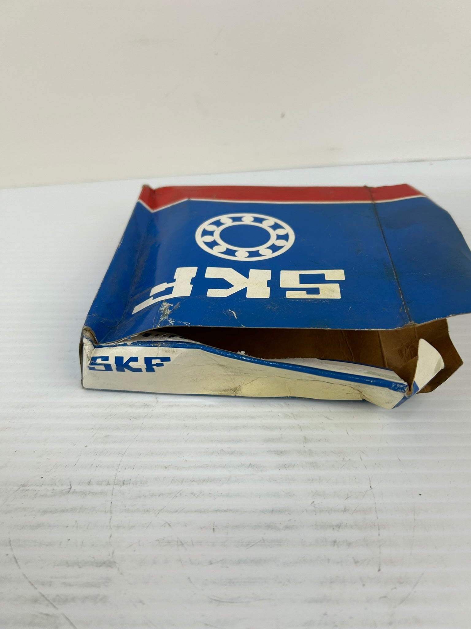 SKF 22213 E Spherical Roller Bearing 22213E