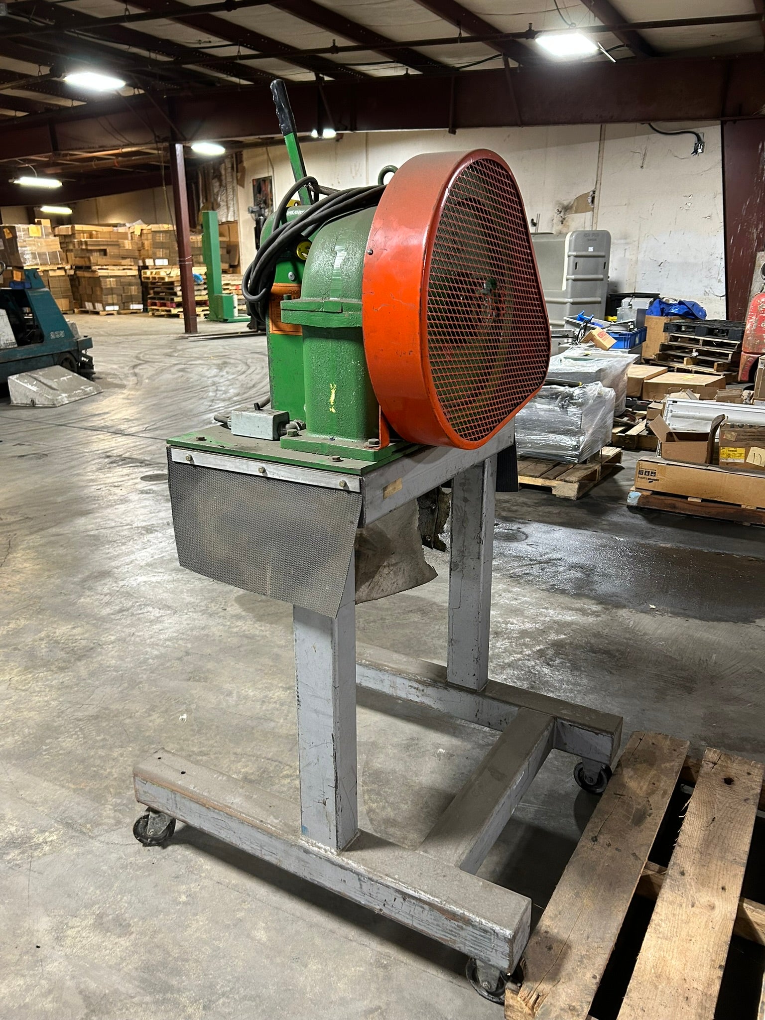 Sweed Machinery Industrial Steel Scrap Metal Banding Chopper 4079 with Base