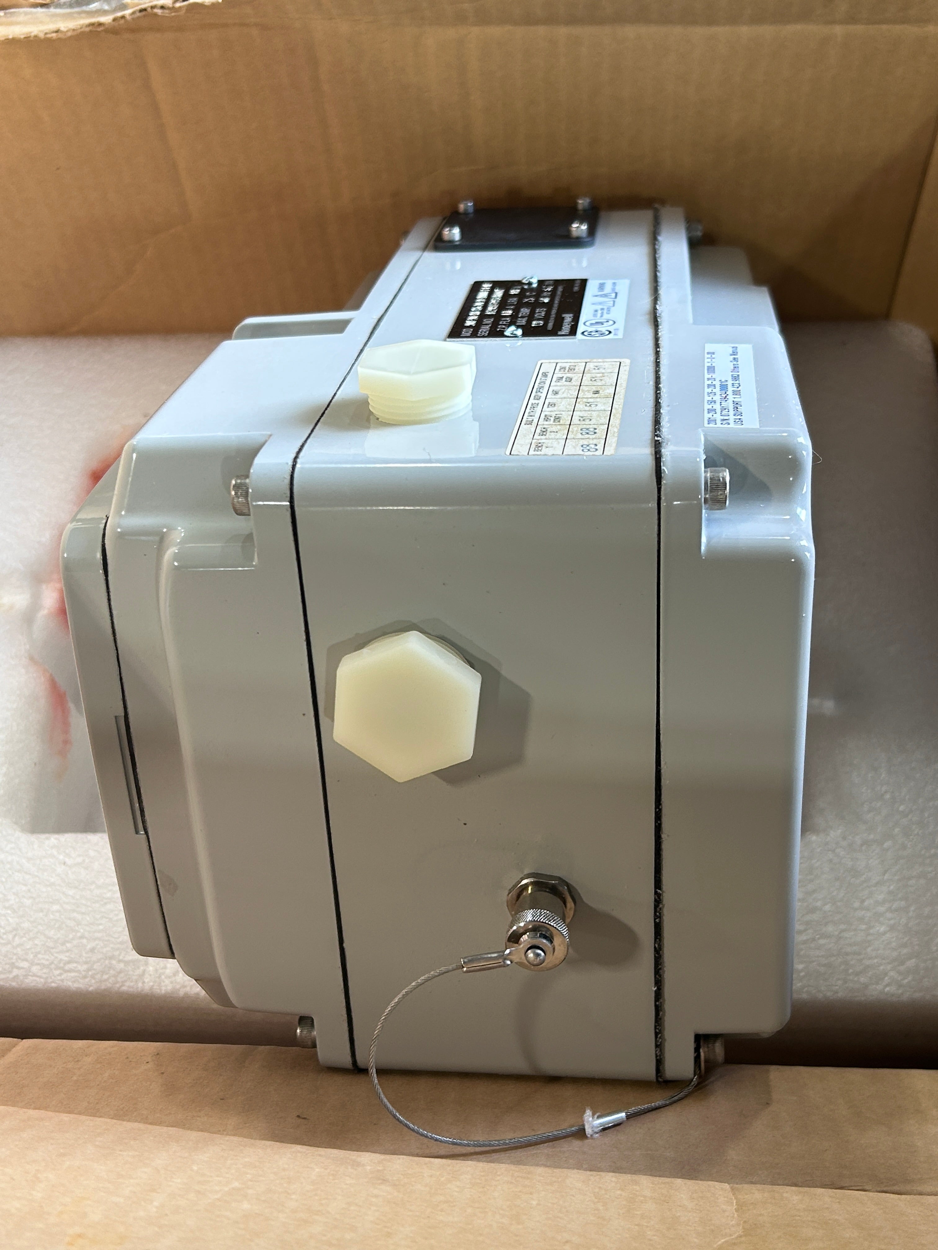 Honeywell 2001-200-150-126-200-20-100000-1-0-00 Modbus RTU