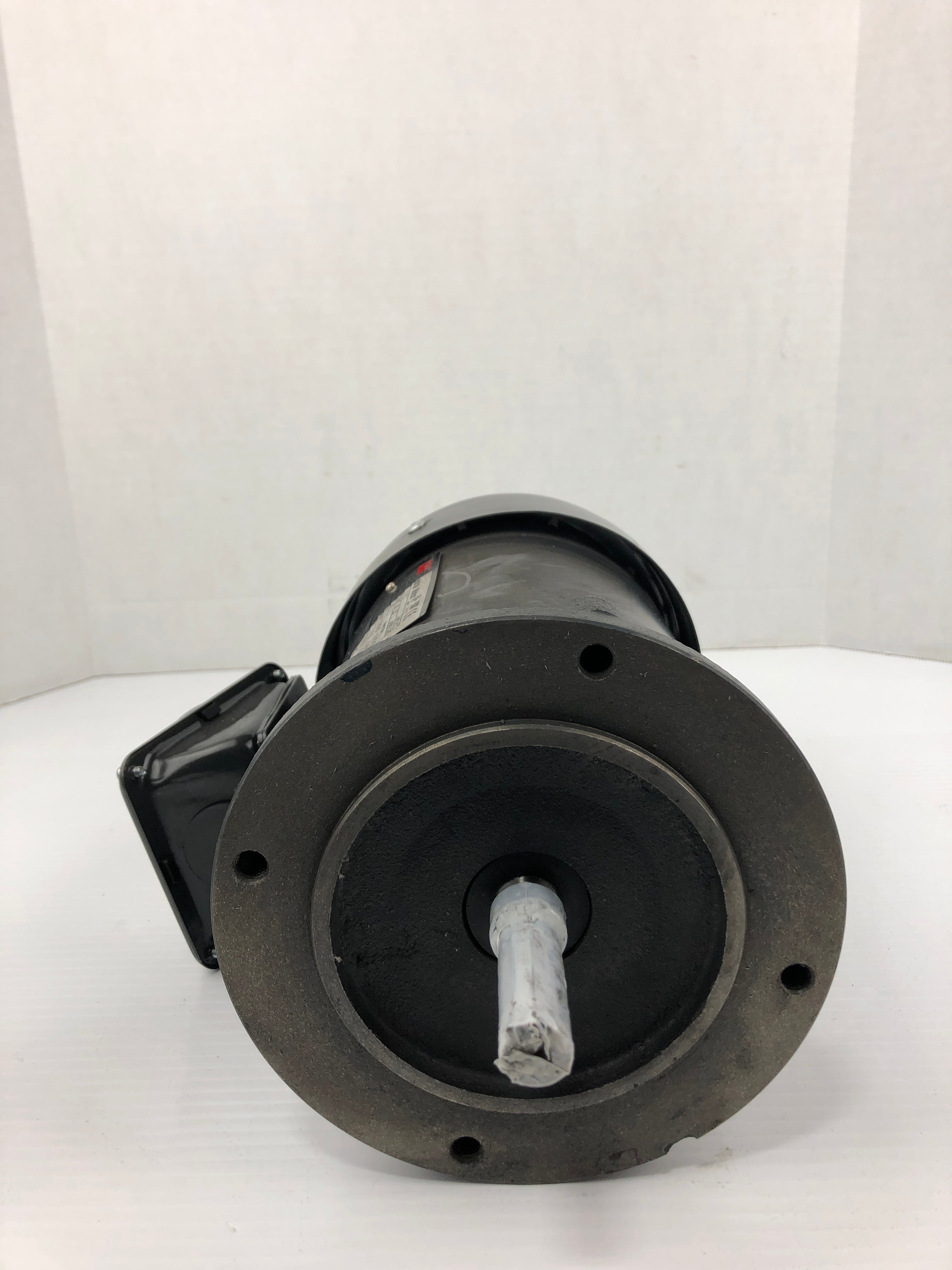 Dayton 4THX2 Industrial Motor AETA CF 56C 1710 RPM 1HP / 0.75kW 3PH