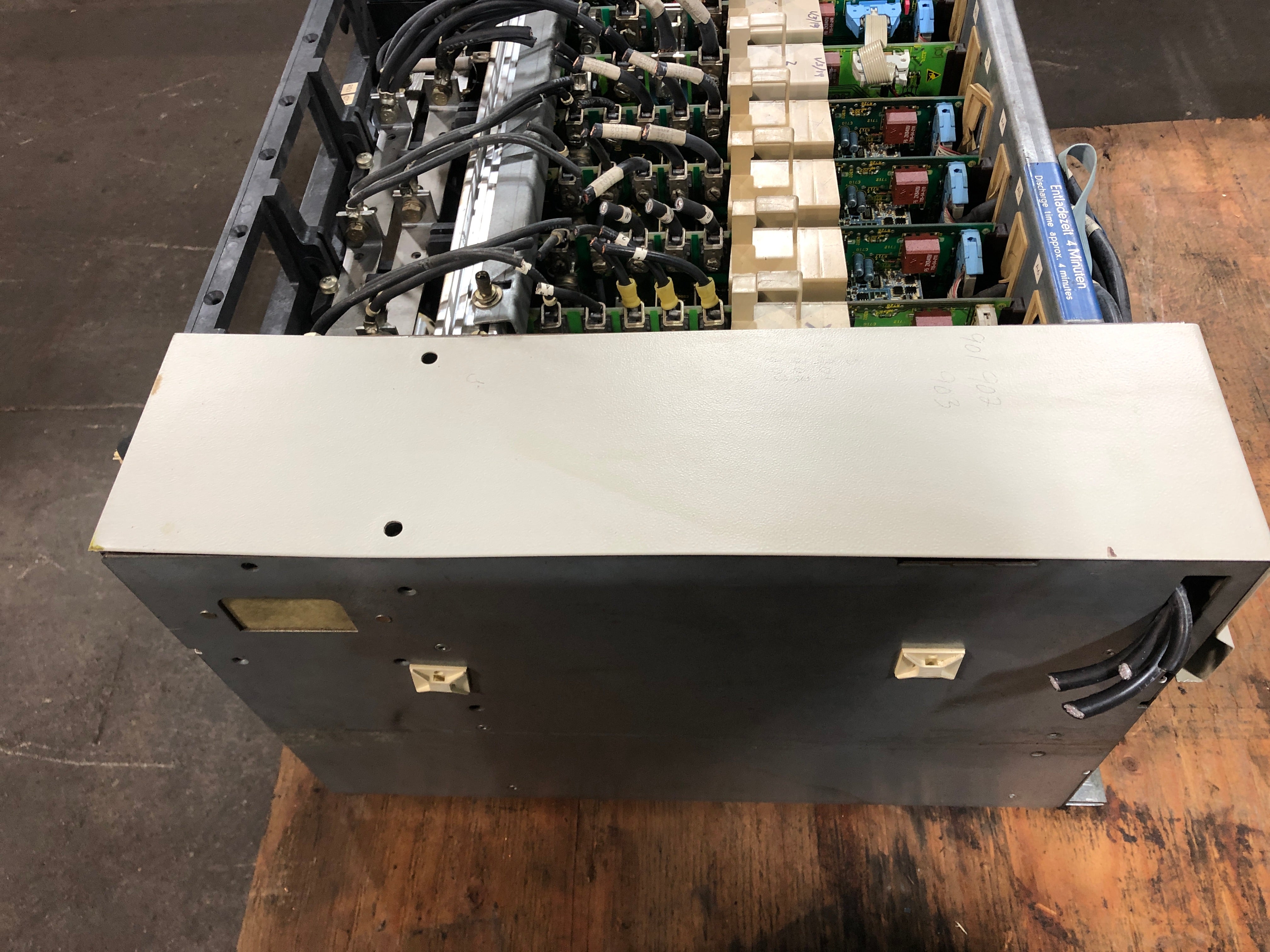 Cincinnati Milacron 6SC6101-5B-Z Simodrive Rack Converter - No Cover