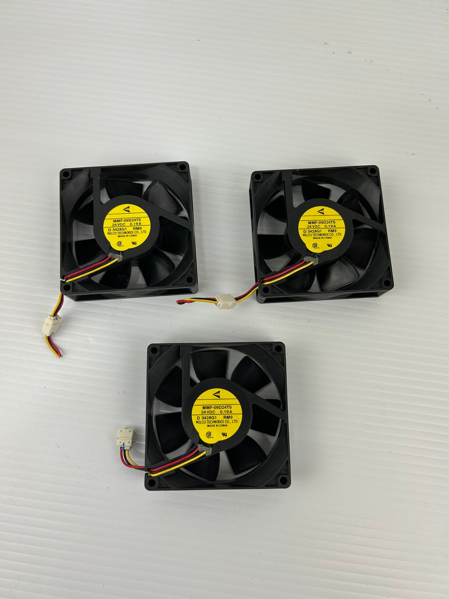 Melco Technorex Co MMF-09D24TS Inverter Drive Cooling Fan 24VDC 0.19A - Lot of 3