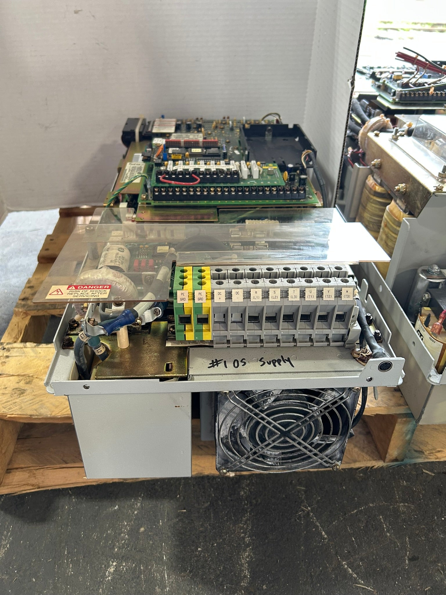Allen Bradley Variable Frequency Drive 1336S-B040-AX-EN4-L6 /D - No Keypad