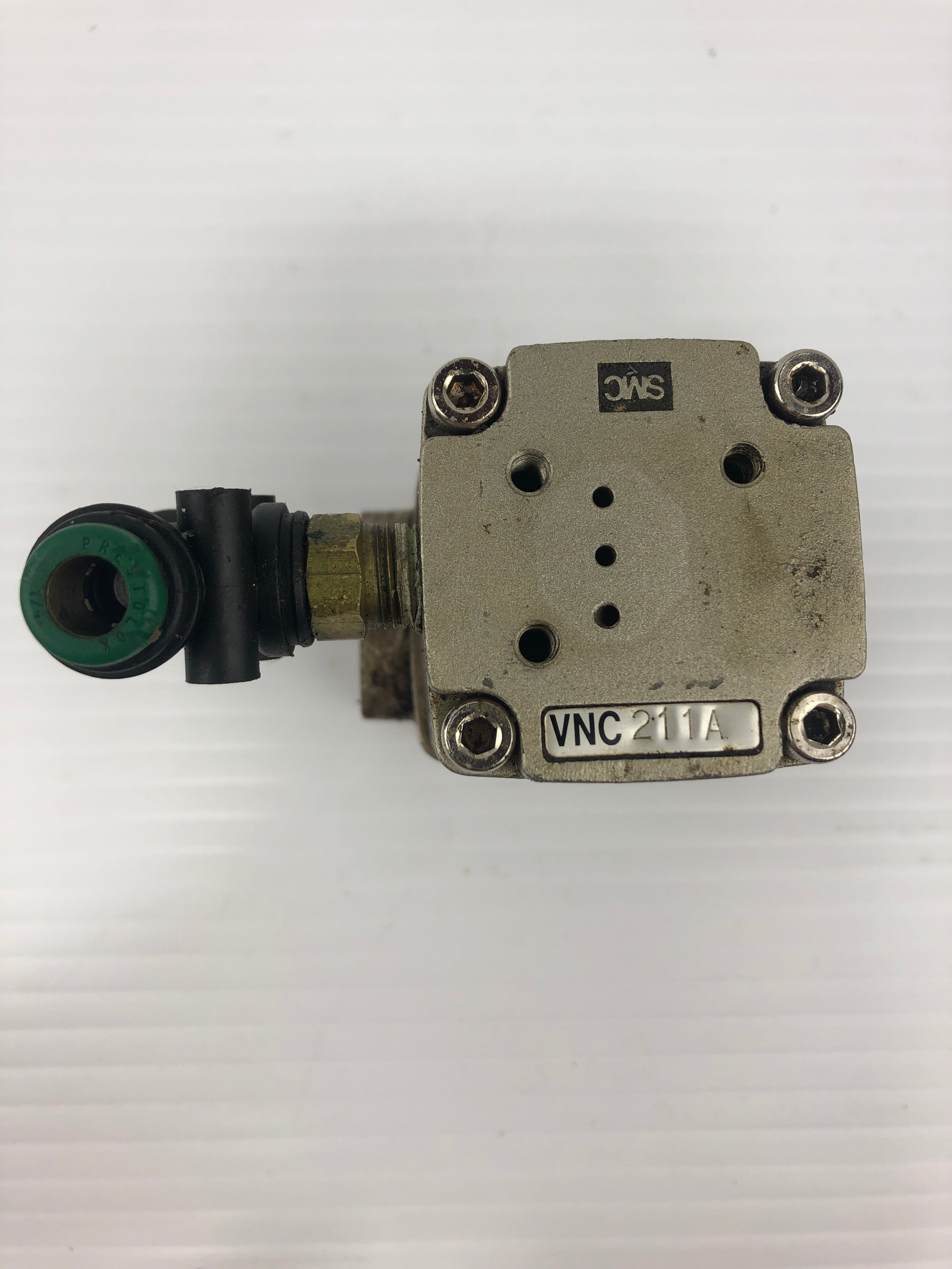 SMC VNC211A Process Valve with 15 mm Port and Tee Fitting